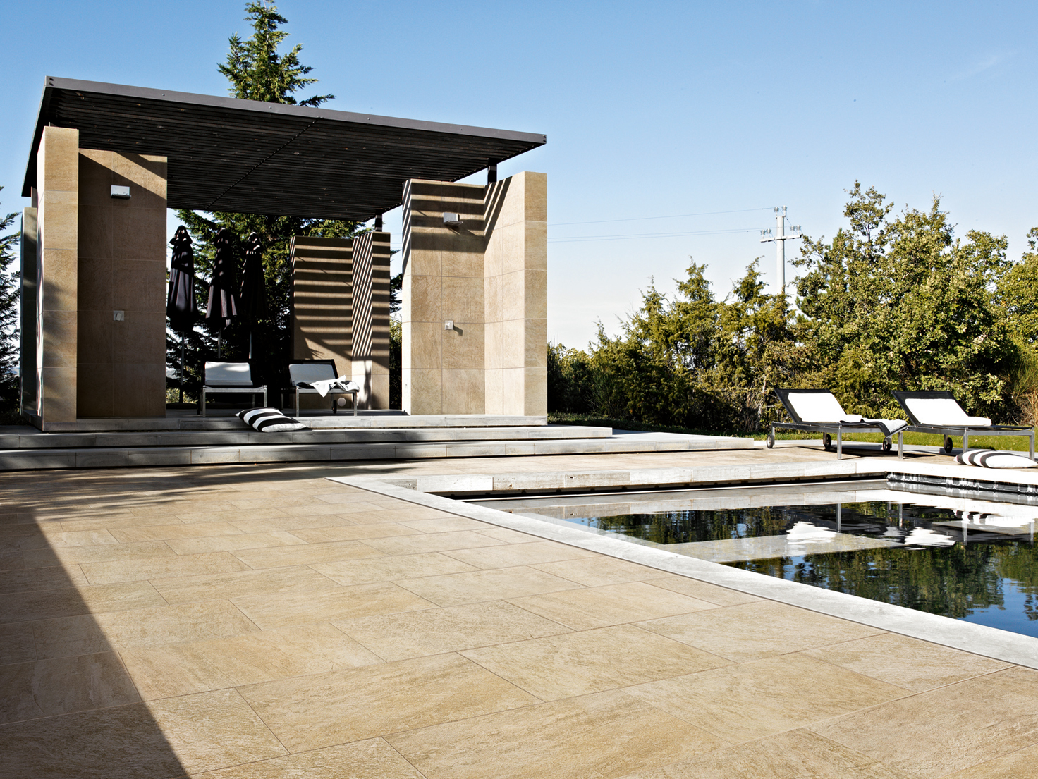 WALKS/1.0 by Floor Gres