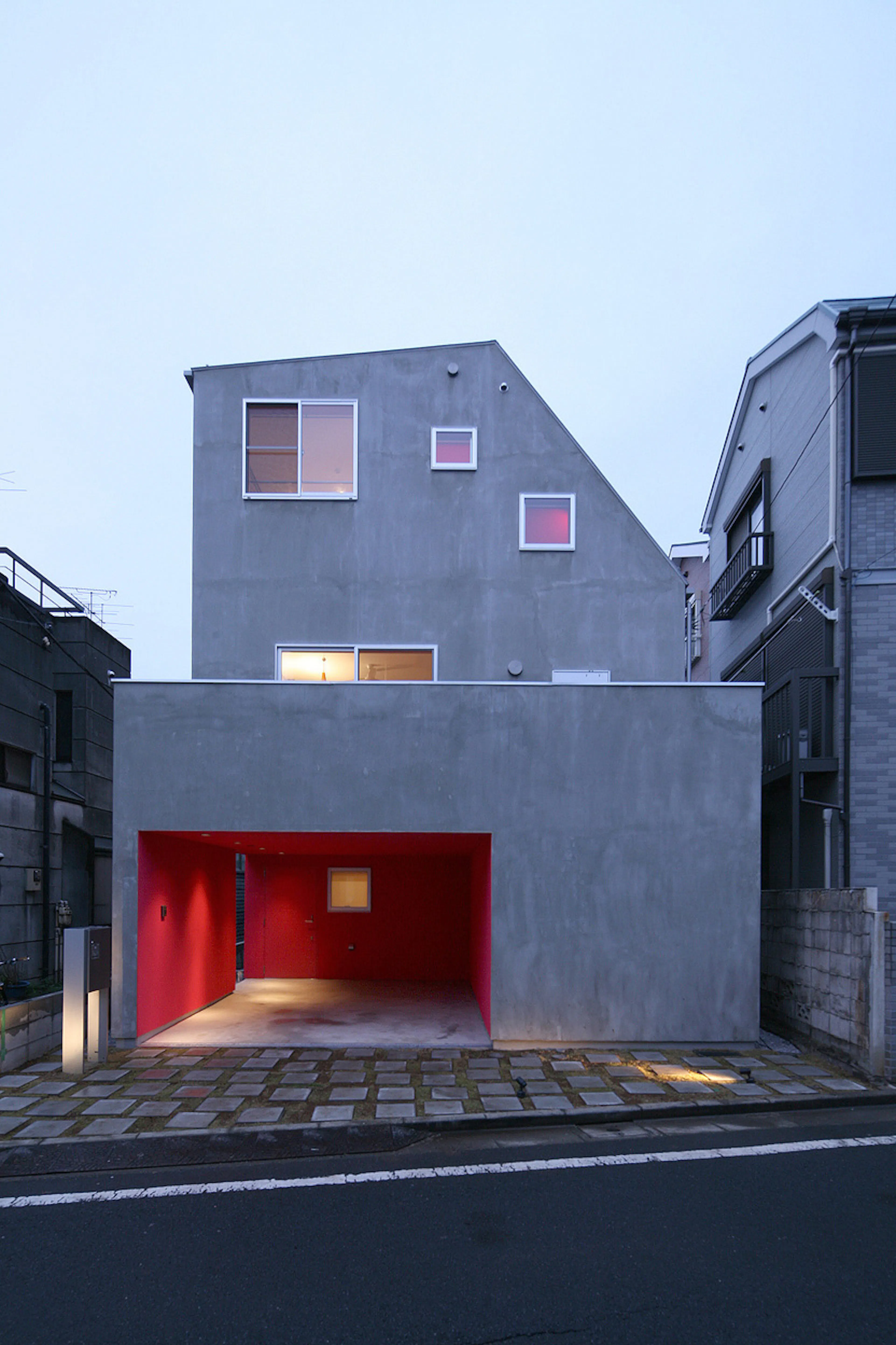 Akira Koyama + KEY OPERATION INC. / ARCHITECTS — 1