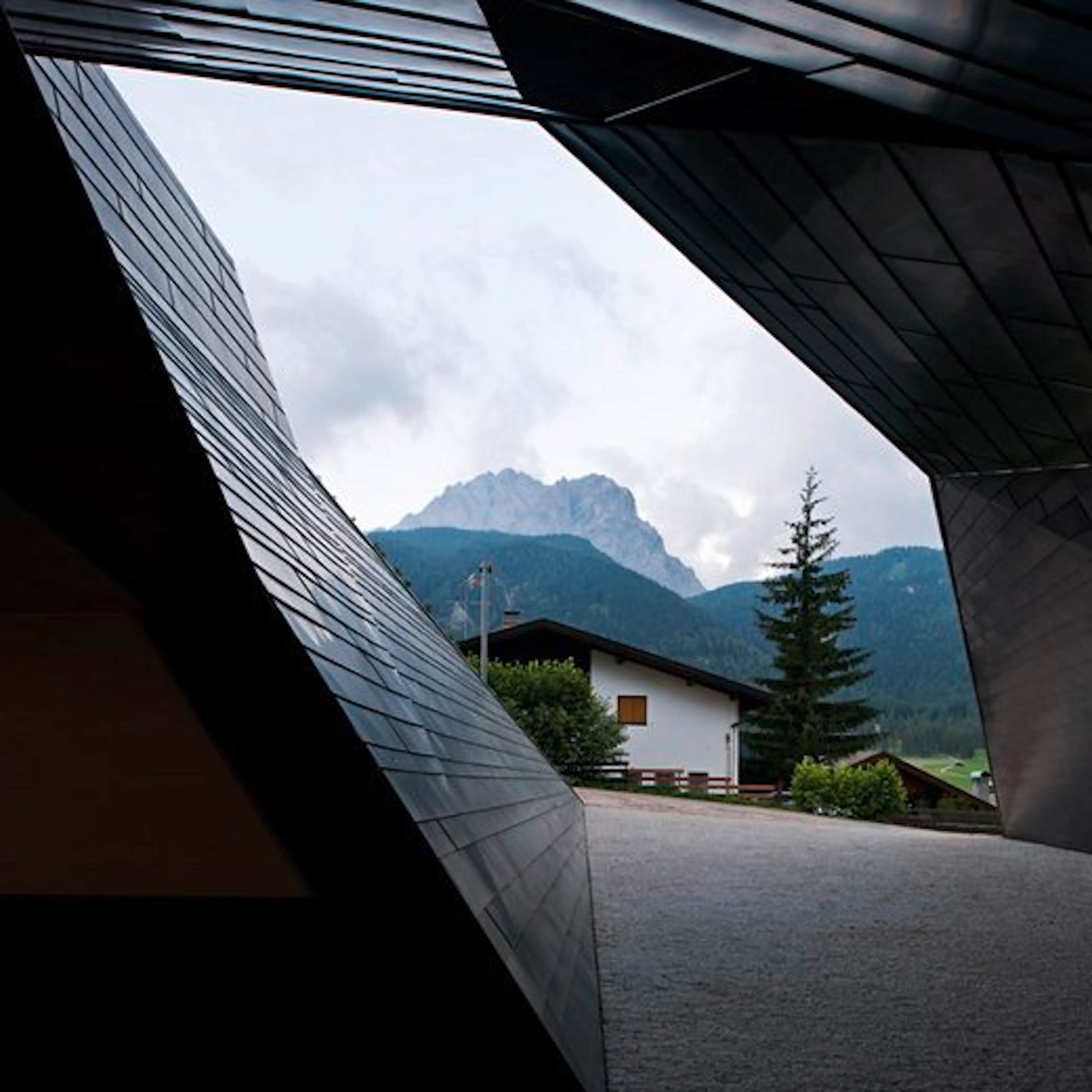 Dolomitenblick — 3