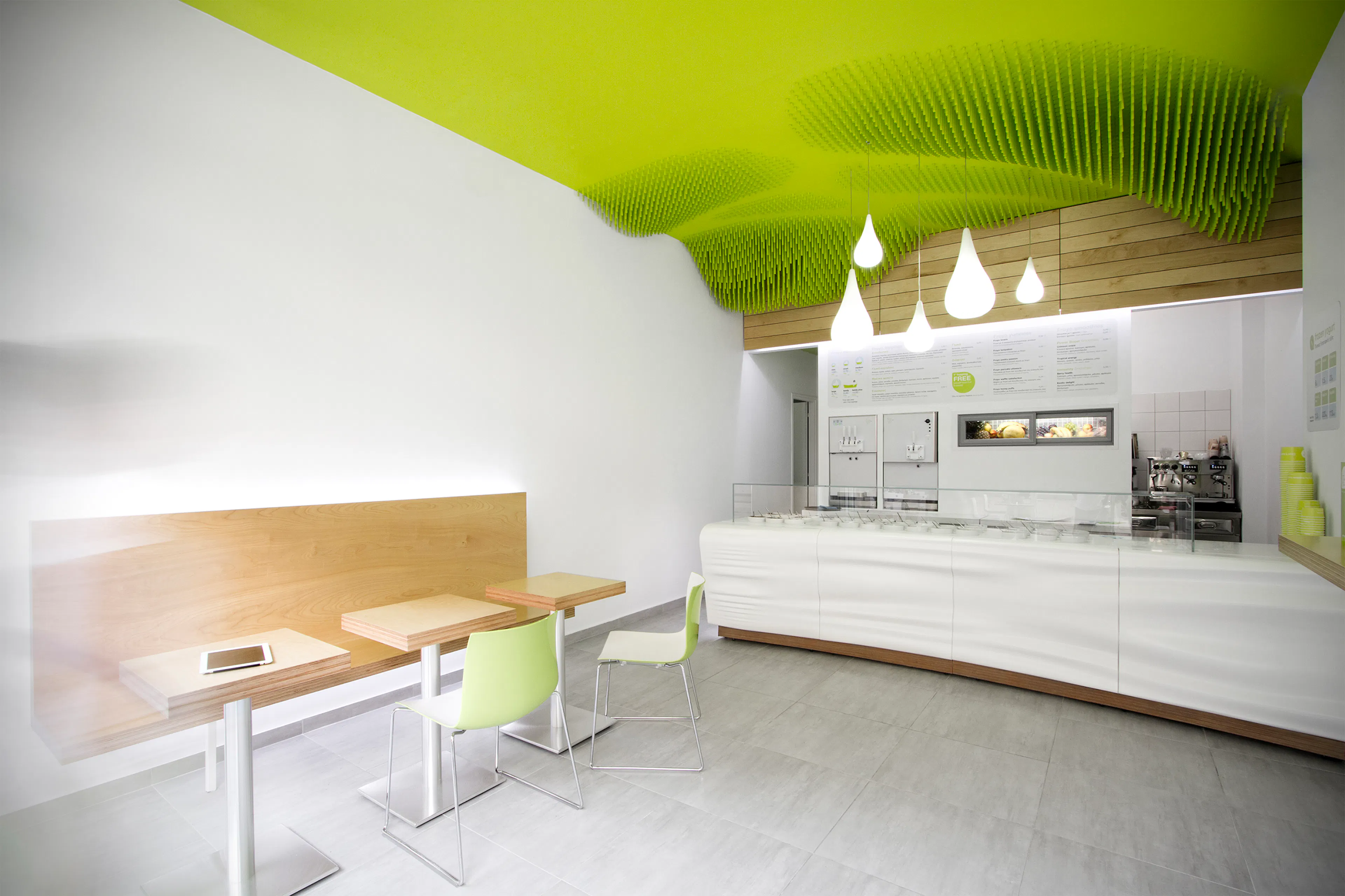 Technopolis Auditorium: an acoustic device