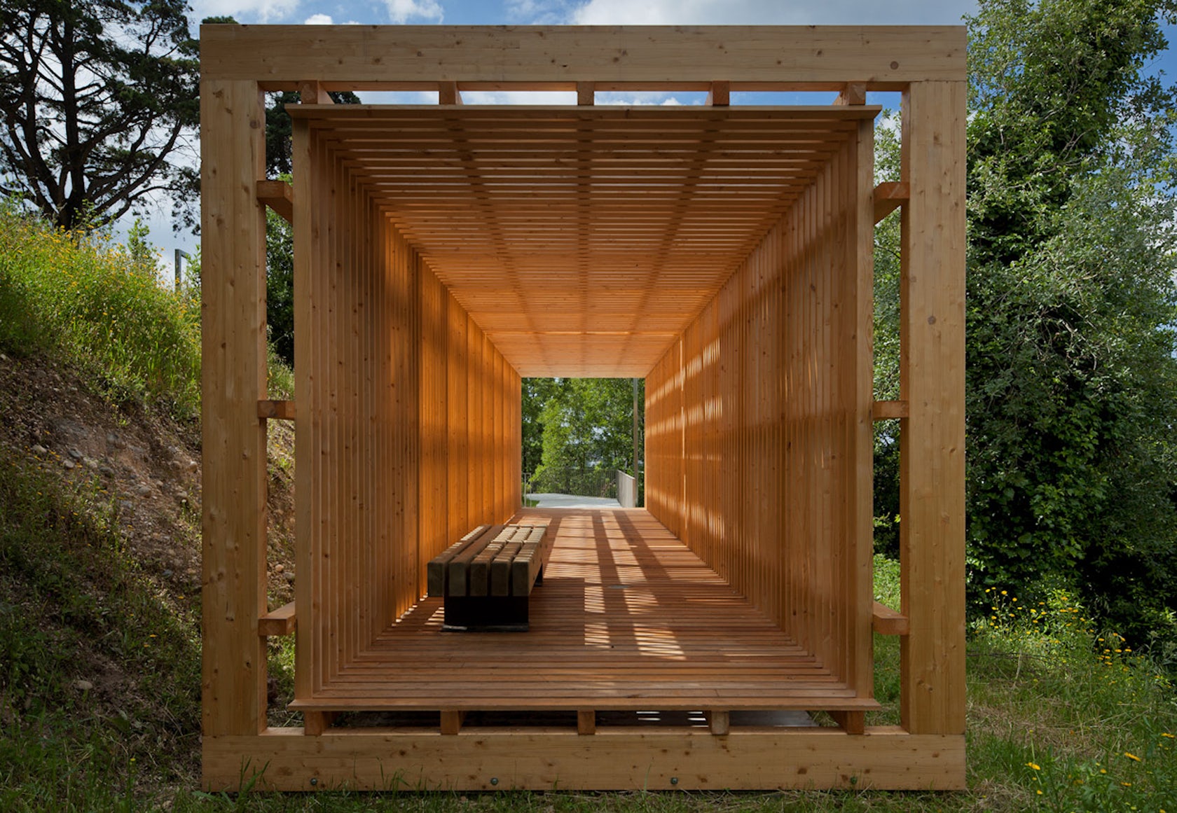© Comoco Architects