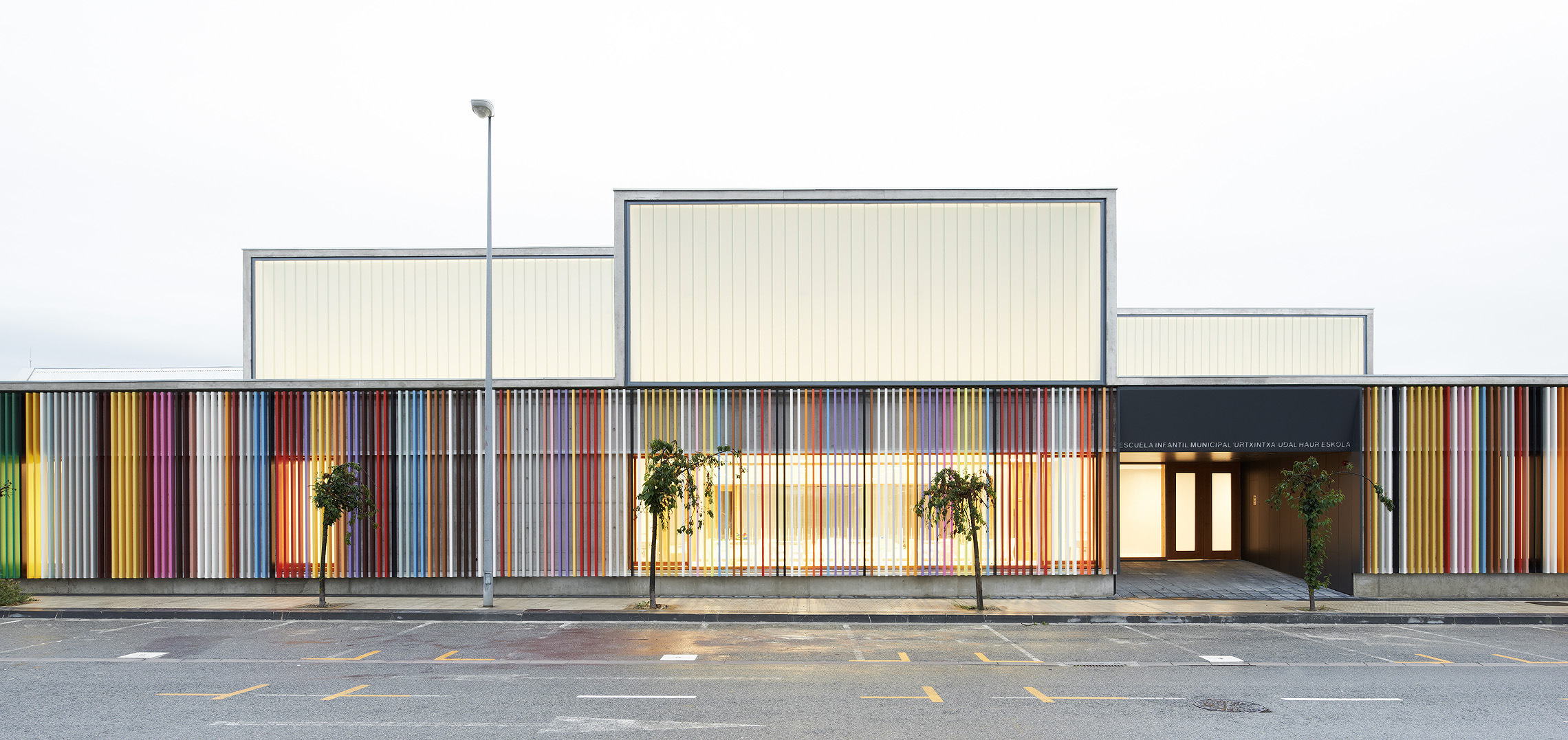 Photo: Iñaki Bergera - © Javier Larraz Arquitectos, Iñigo Beguiristain