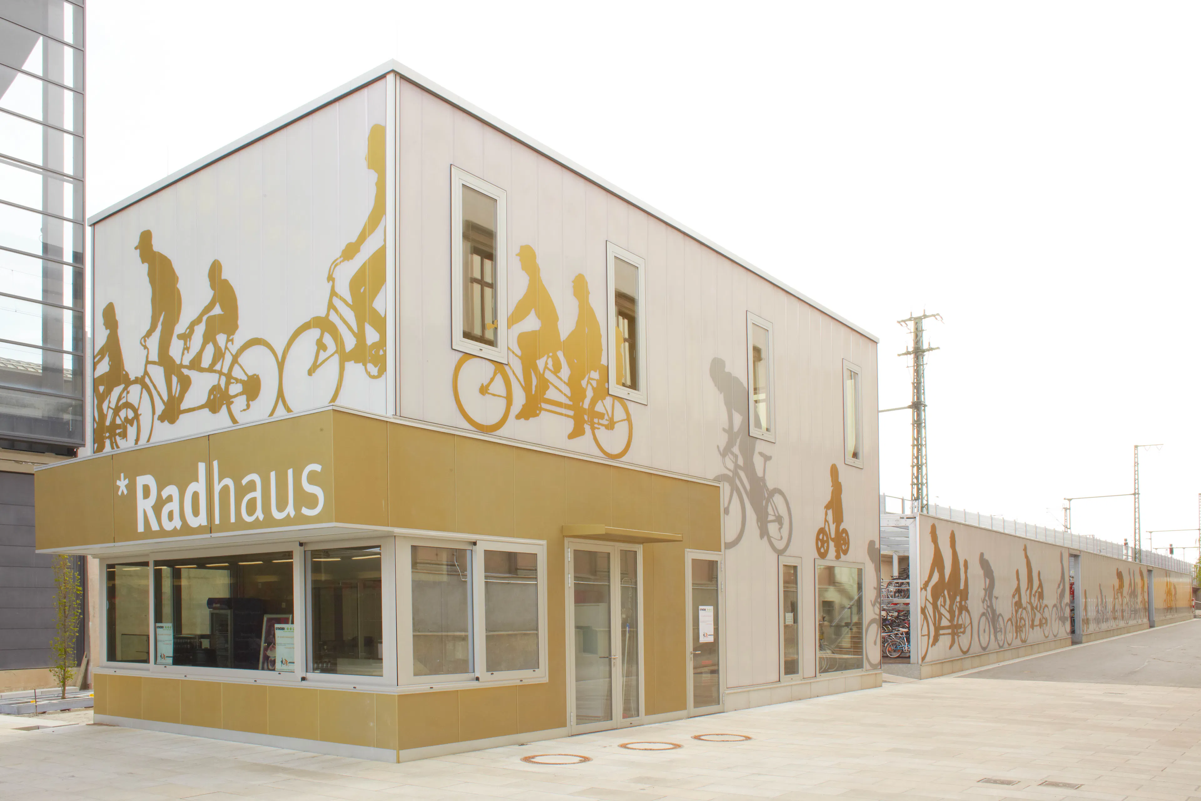 Bicycle station ICE Bahnhof Erfurt — 7