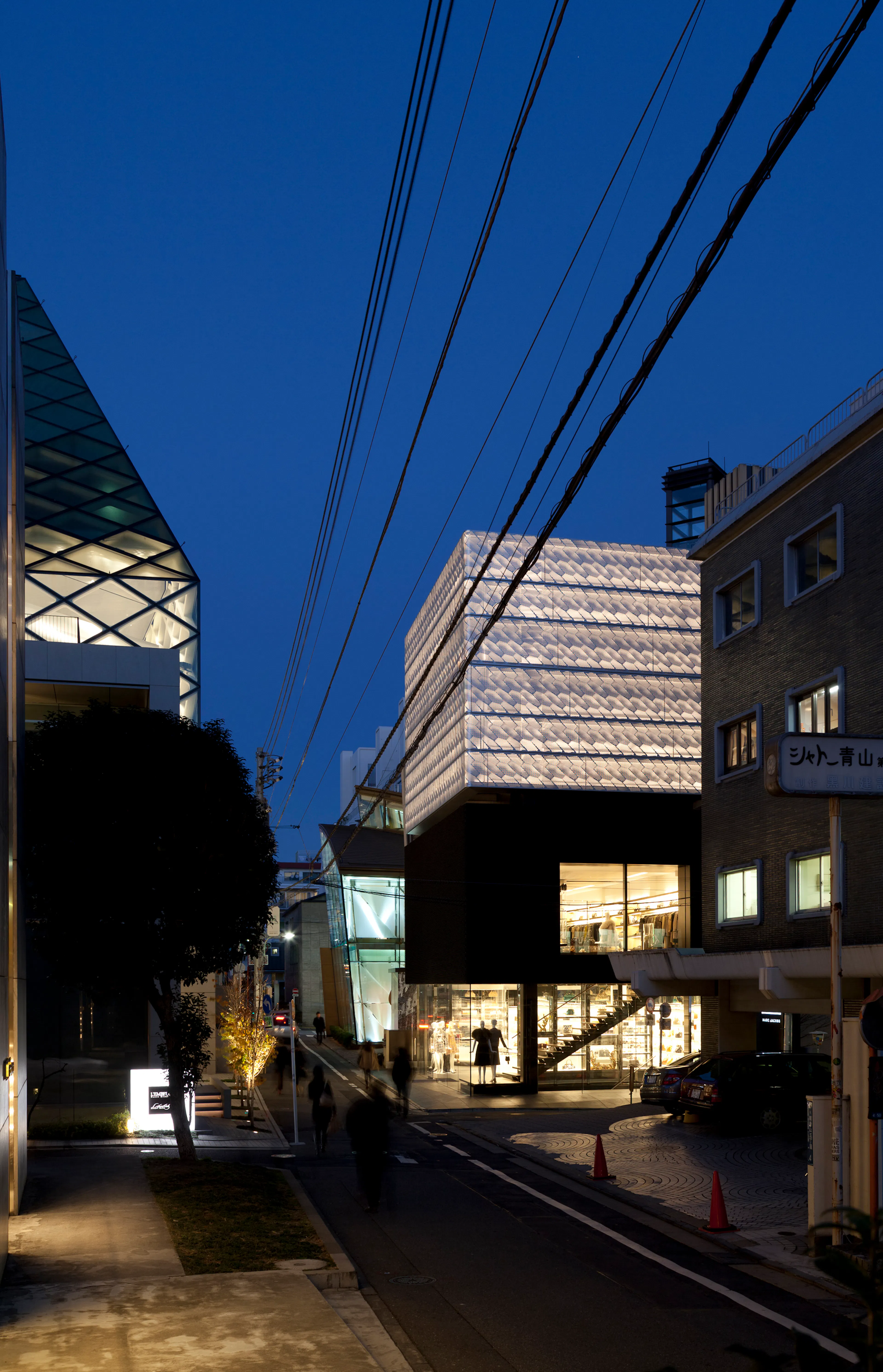 Marc Jacobs Tokyo Building