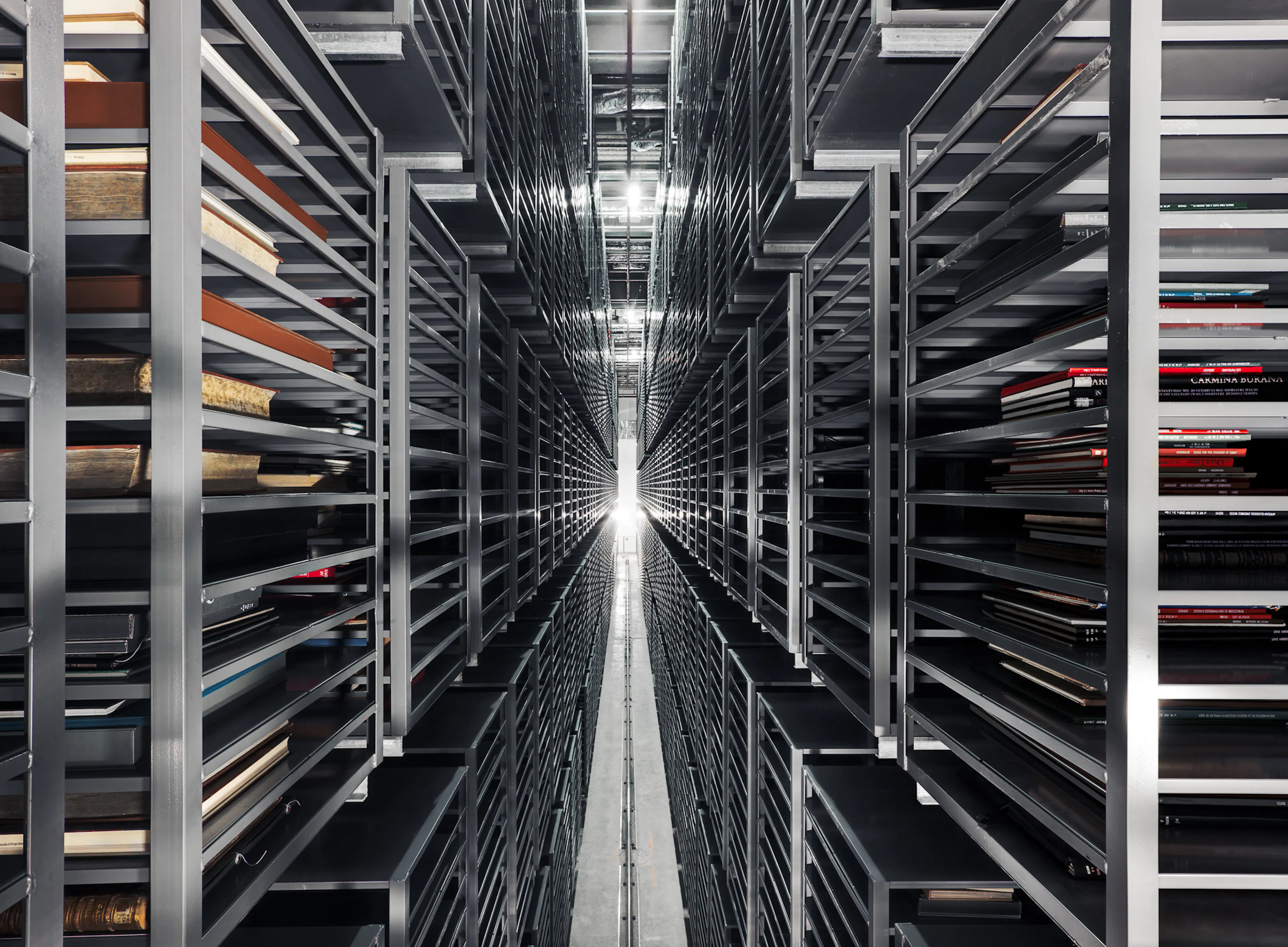 Joe and Rika Mansueto Library — 8