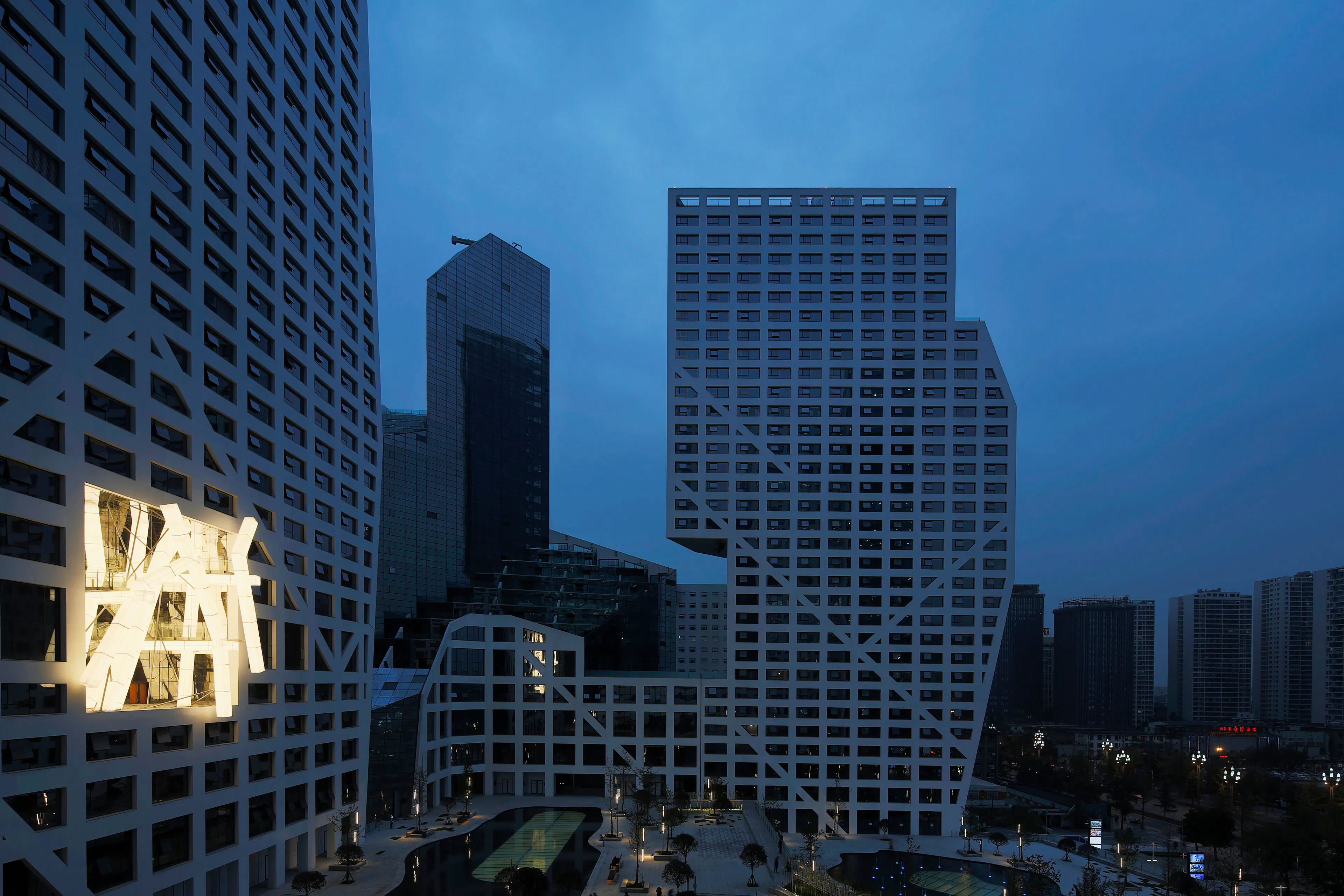 Sliced Porosity Block - CapitaLand Raffles City — 7