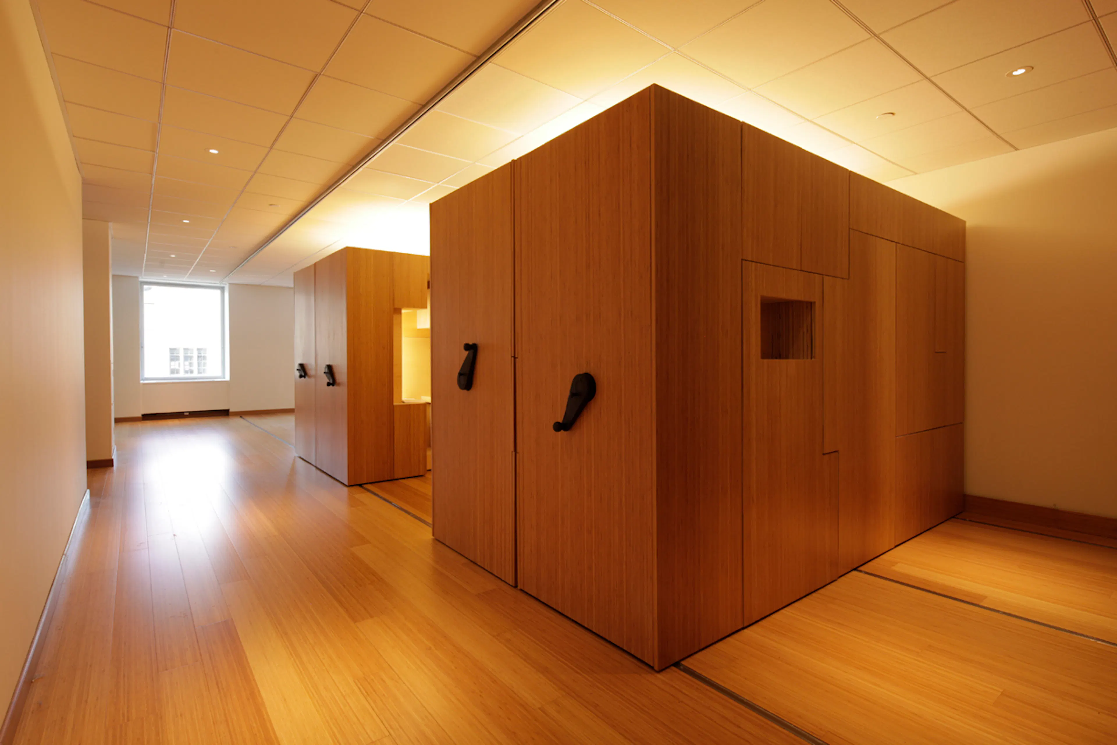 Collapsable Workstations — 2