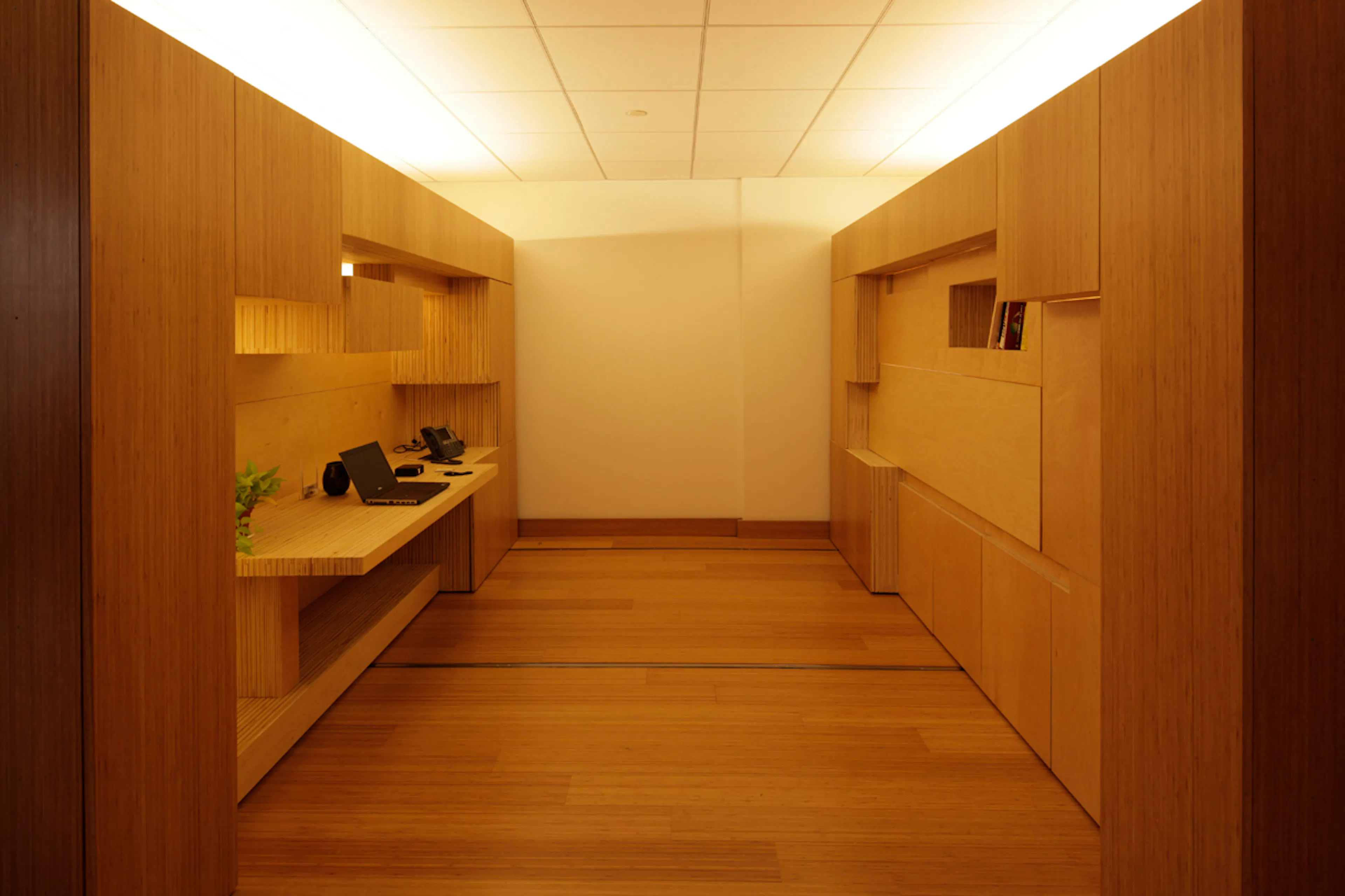 Collapsable Workstations — 5