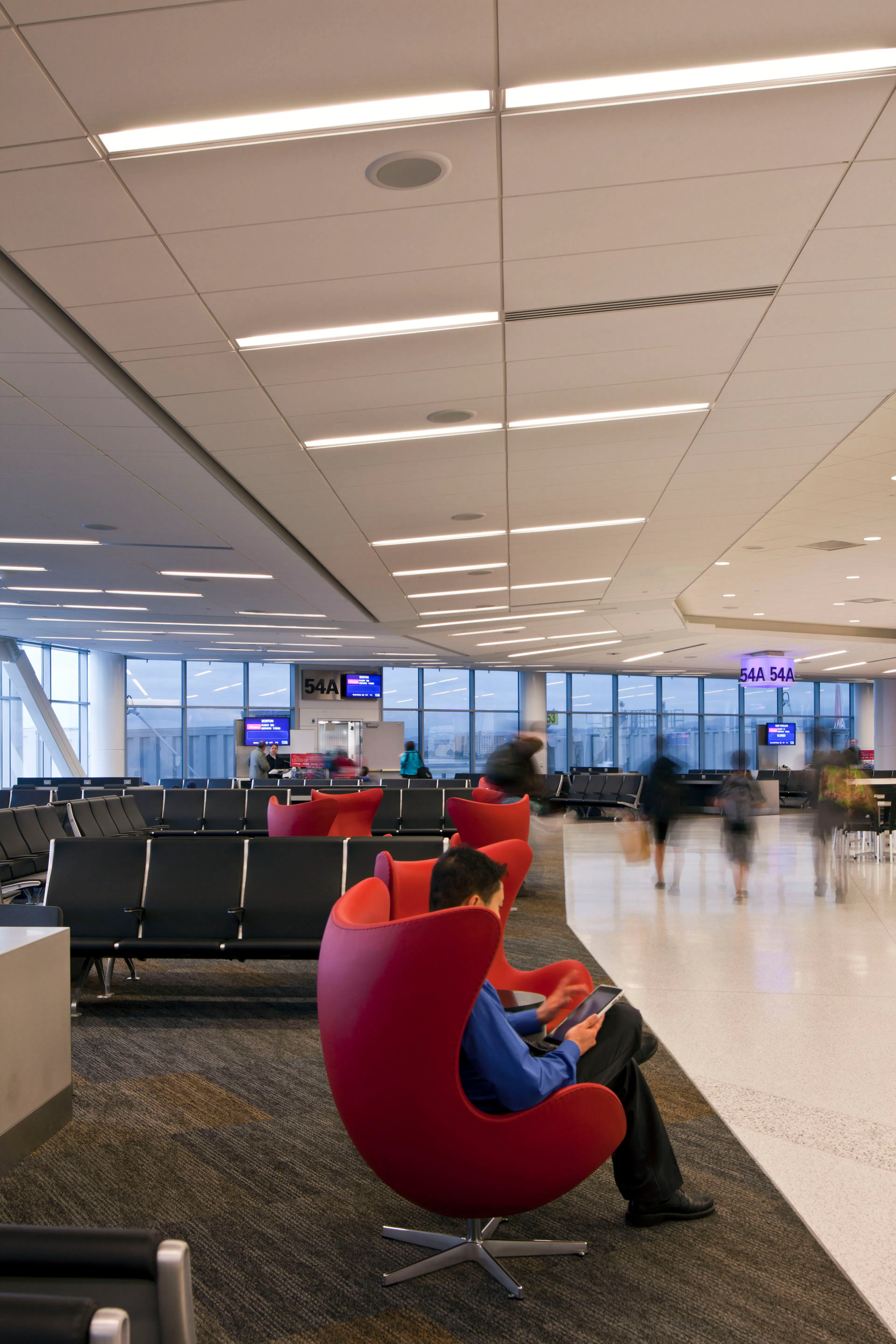 San Francisco International Airport Terminal 2 — 9