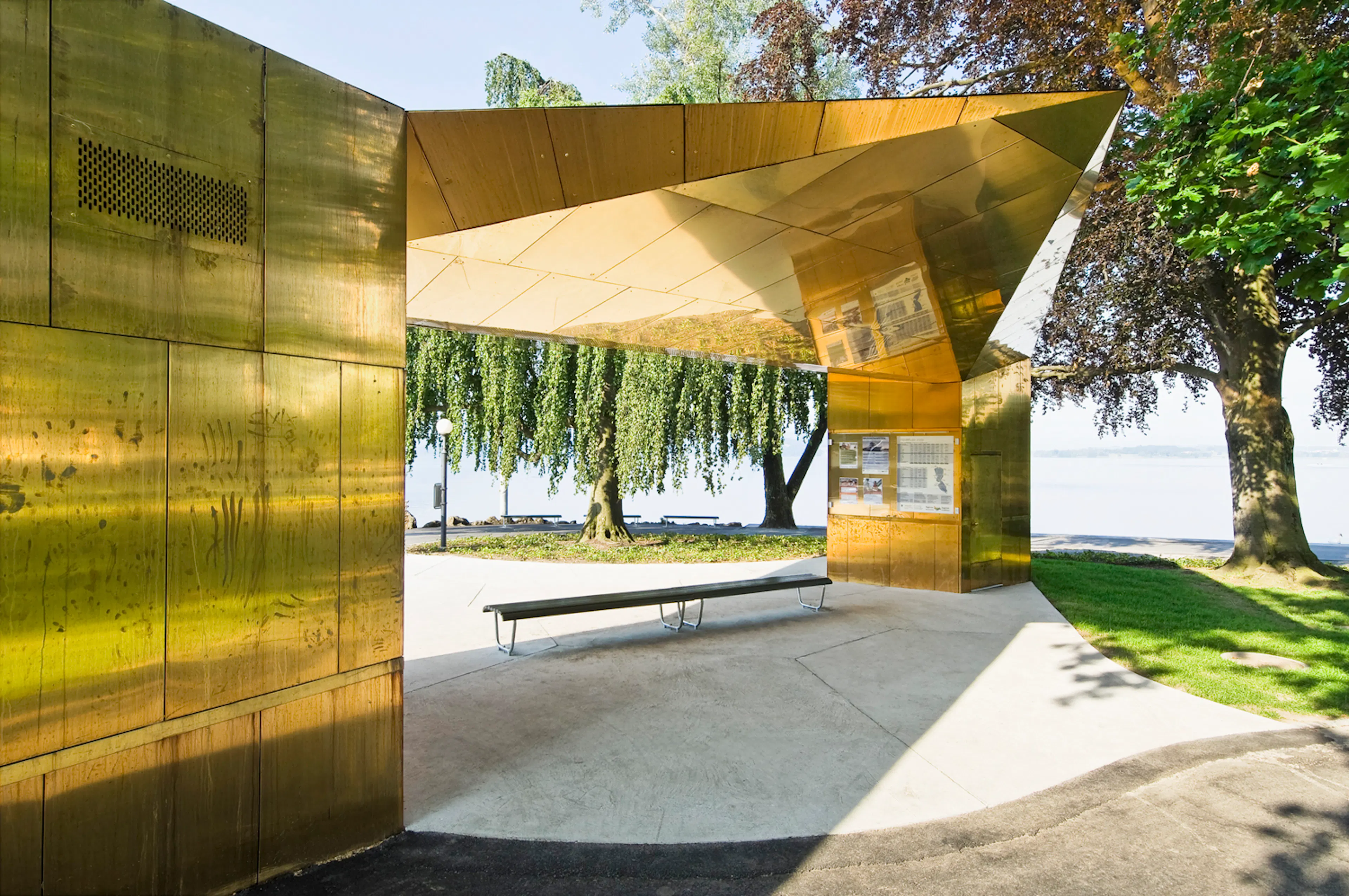 Pavillon Alpenquai Zug Switzerland — 1