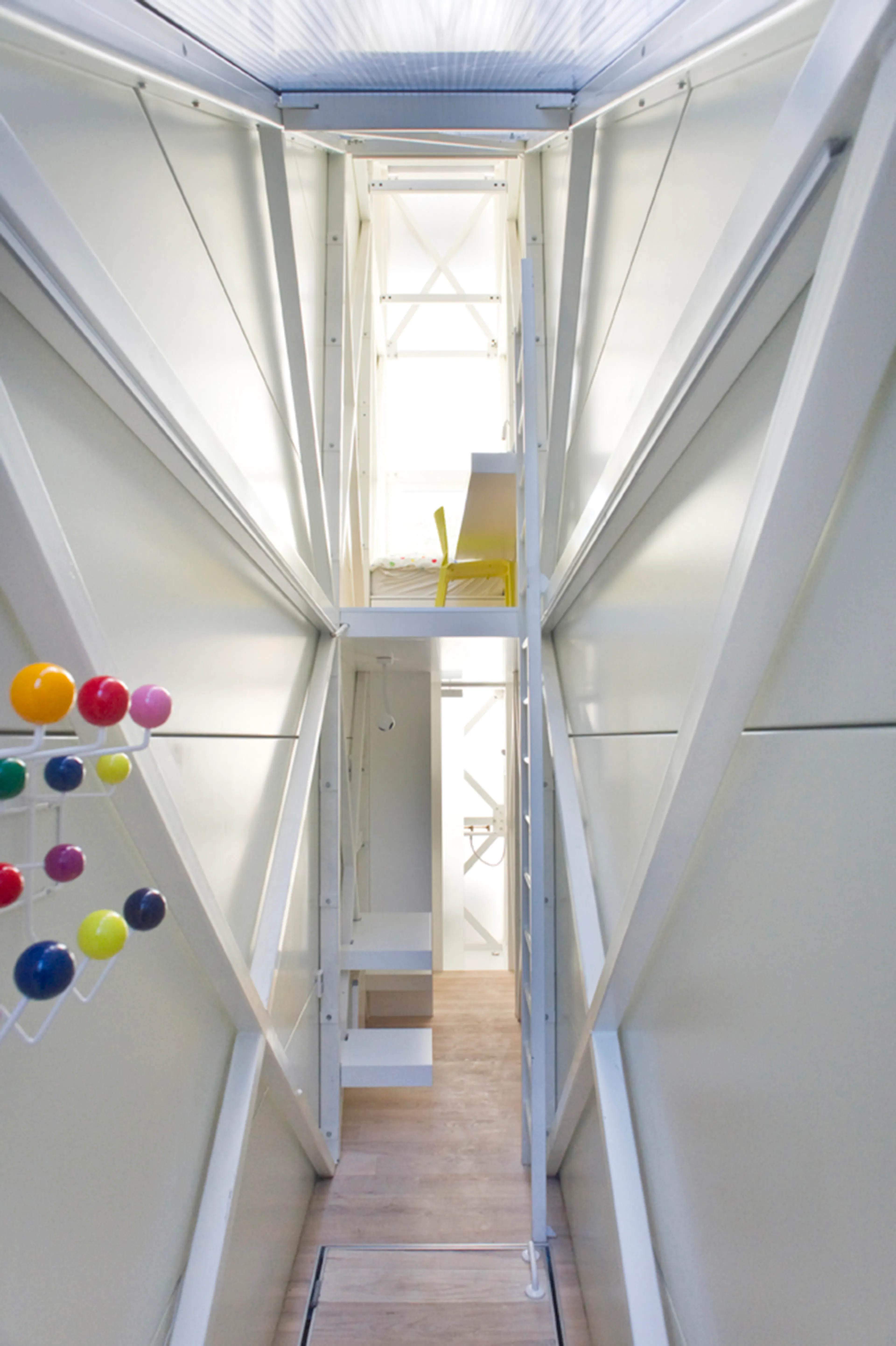 Keret House — 5