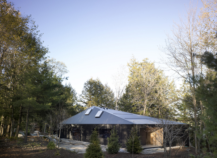 Photo: A-Frame Studio - © MJMA Architecture & Design