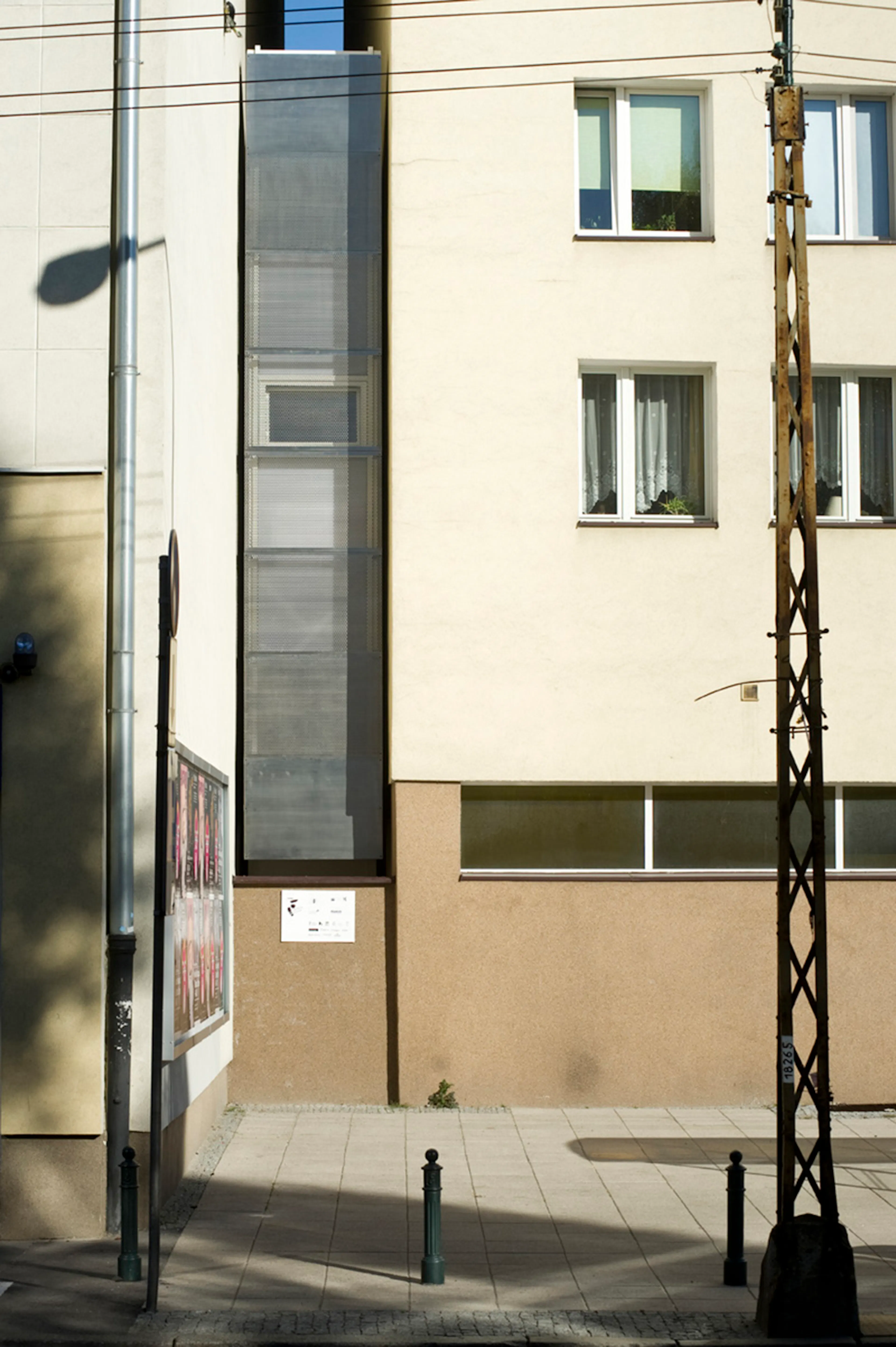 Keret House — 6