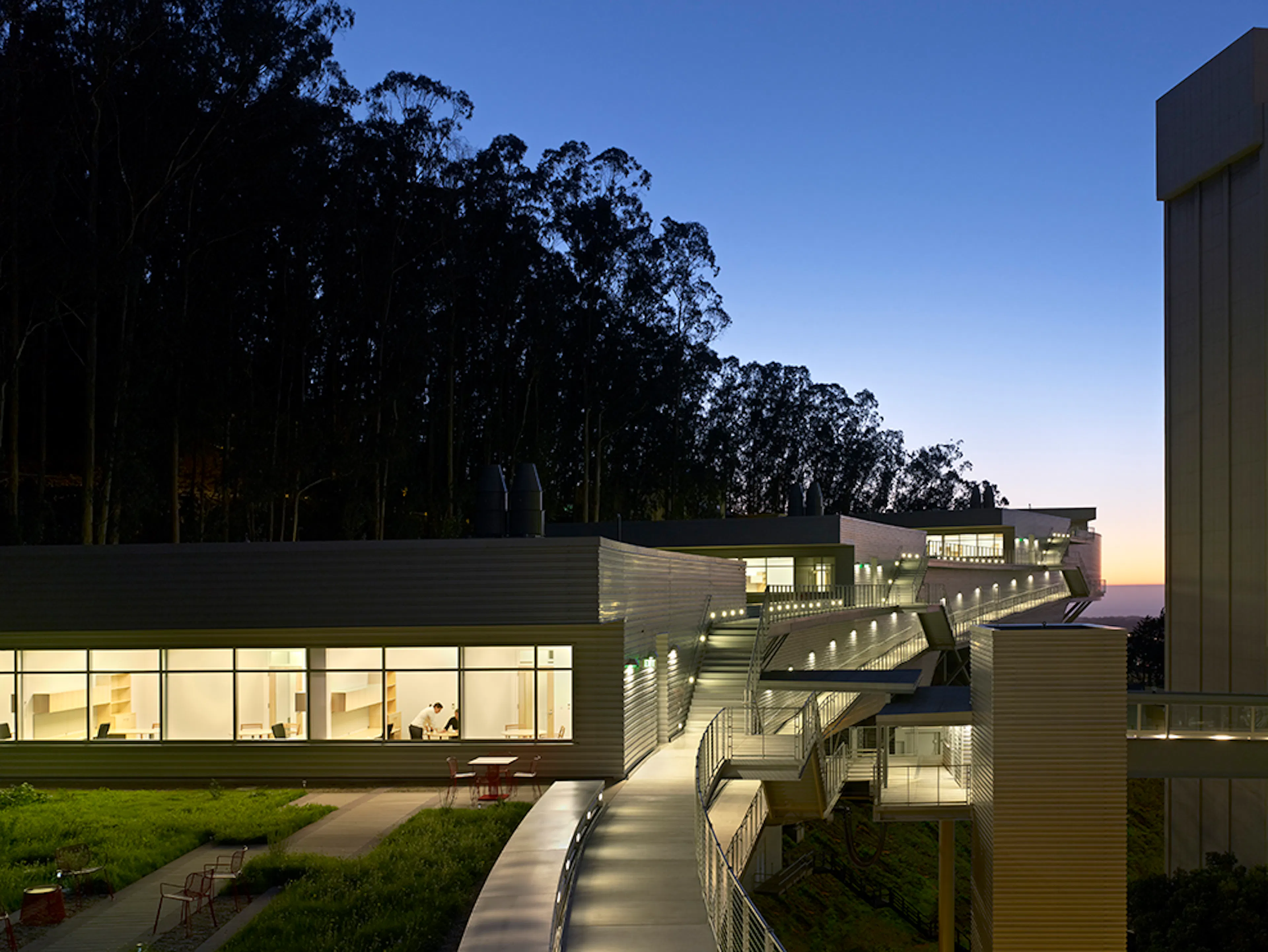 The University of California, San Francisco, Ray and Dagmar Dolby Regeneration Medicine Building — 2