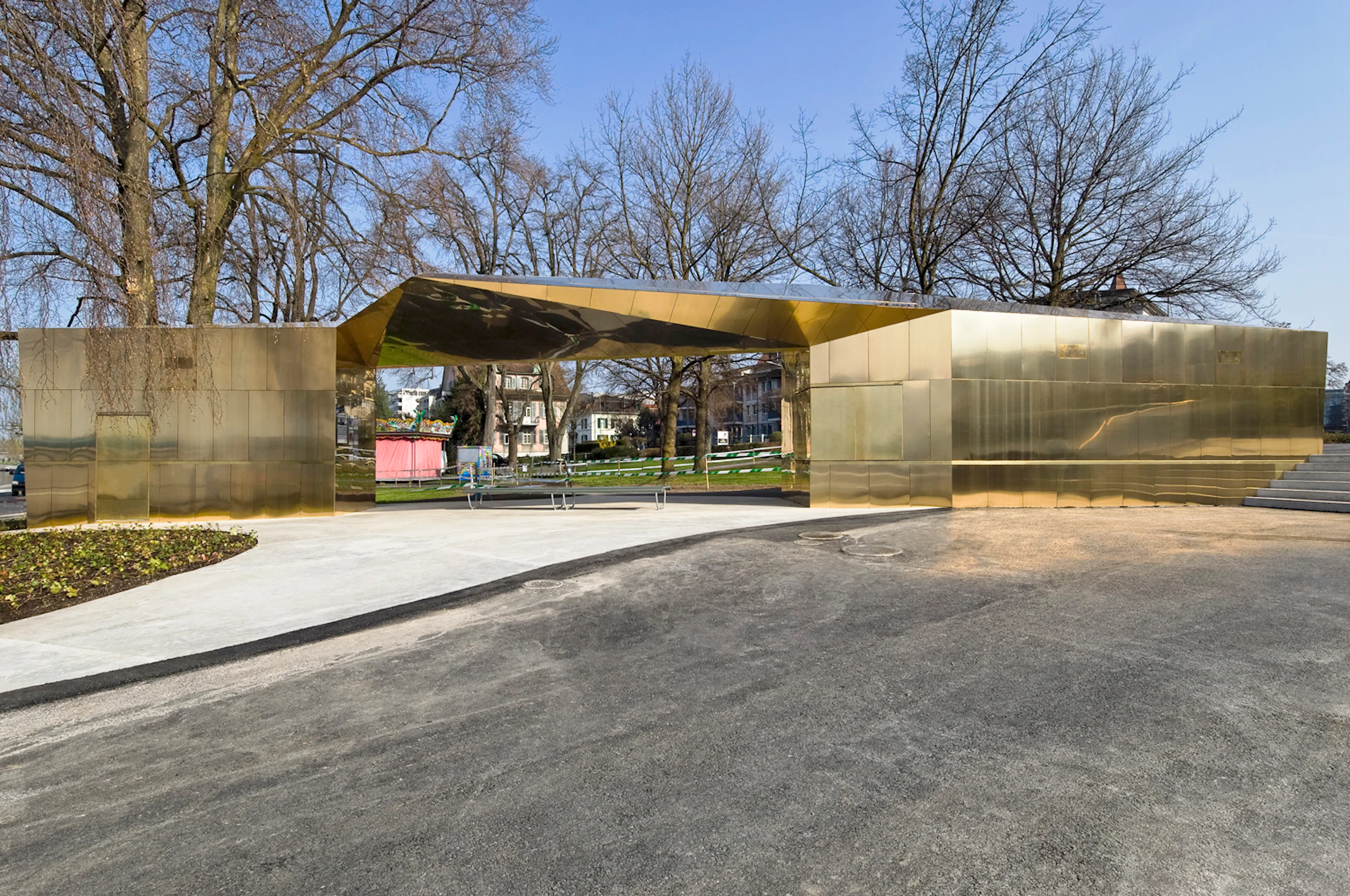 Pavillon Alpenquai Zug Switzerland — 7