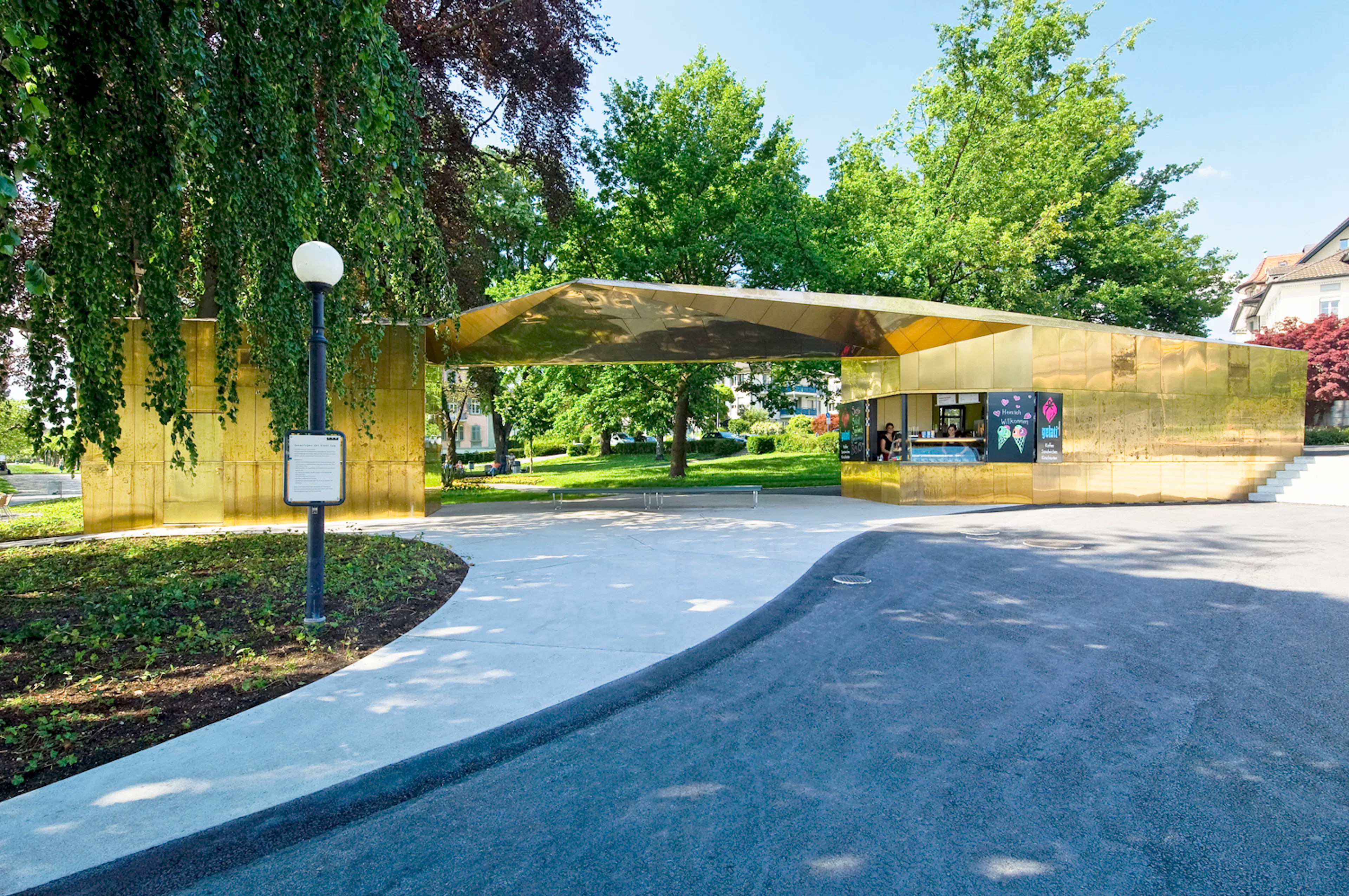 Pavillon Alpenquai Zug Switzerland — 2