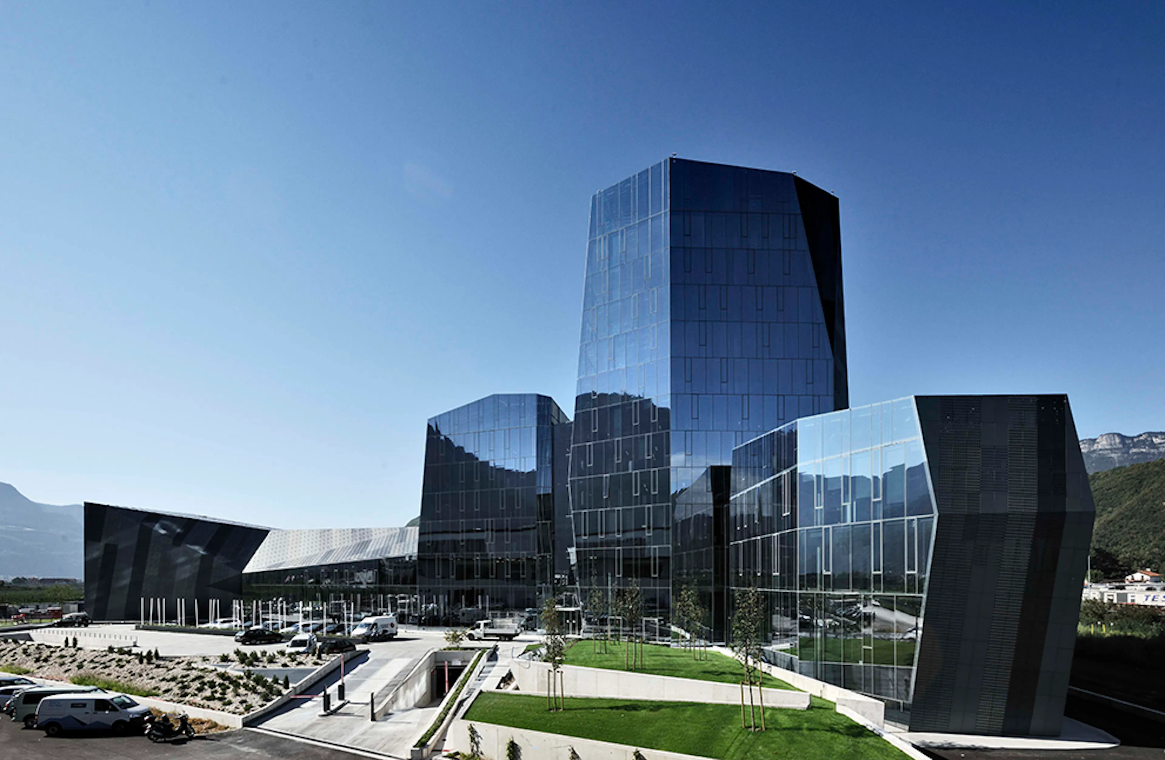 Salewa Spa Headquarters — 9