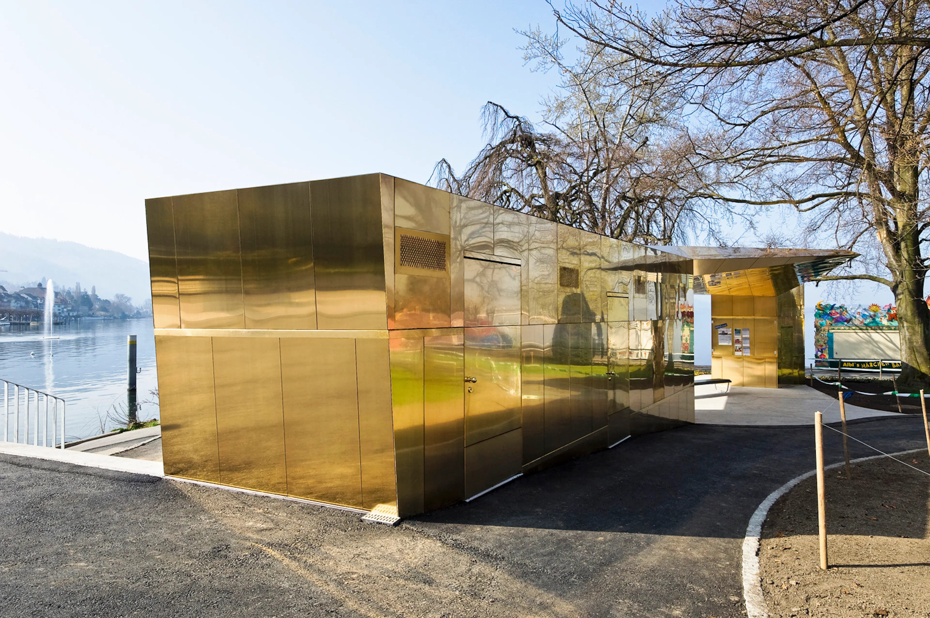 Pavillon Alpenquai Zug Switzerland — 10