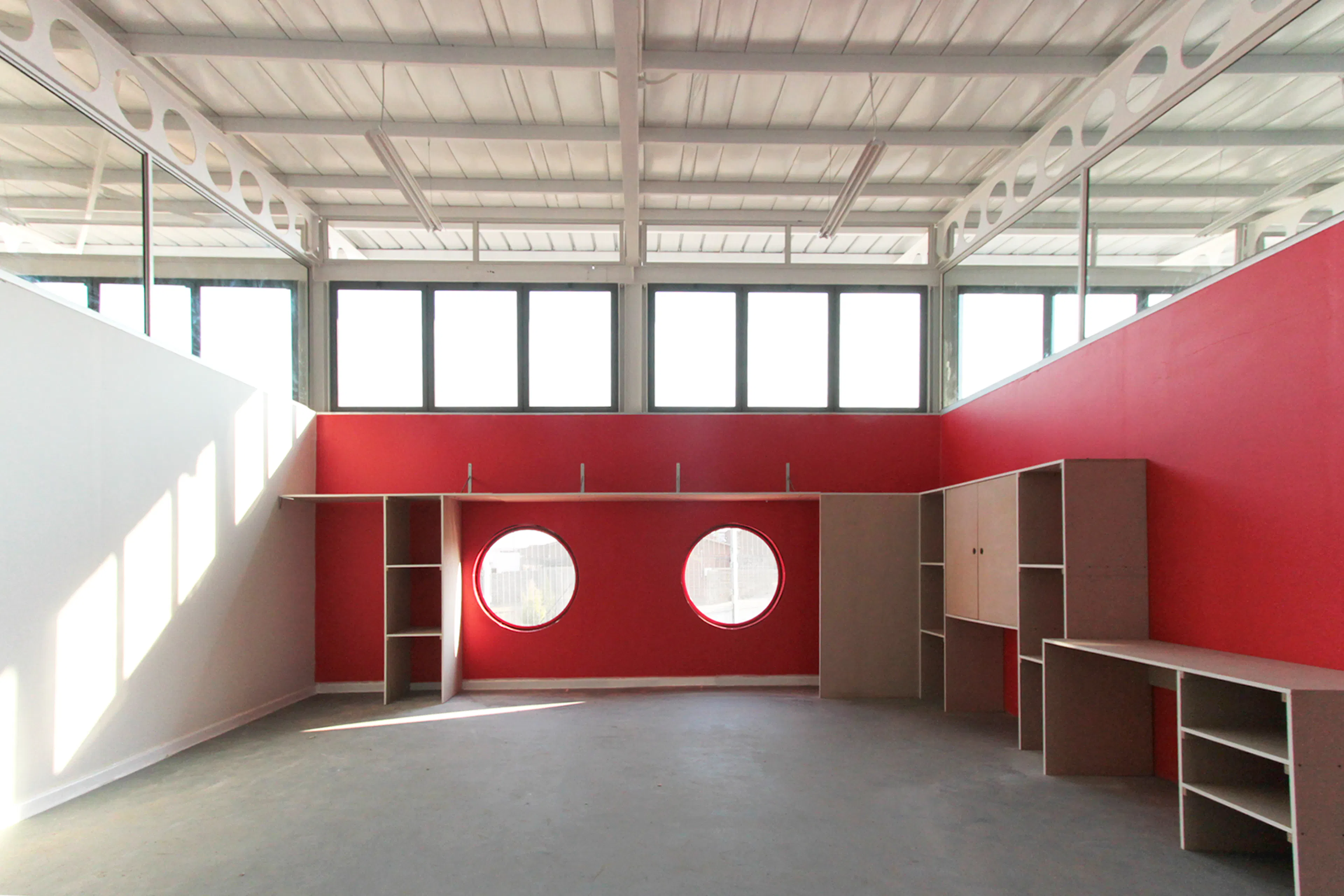 Armadillo Crèche — 1