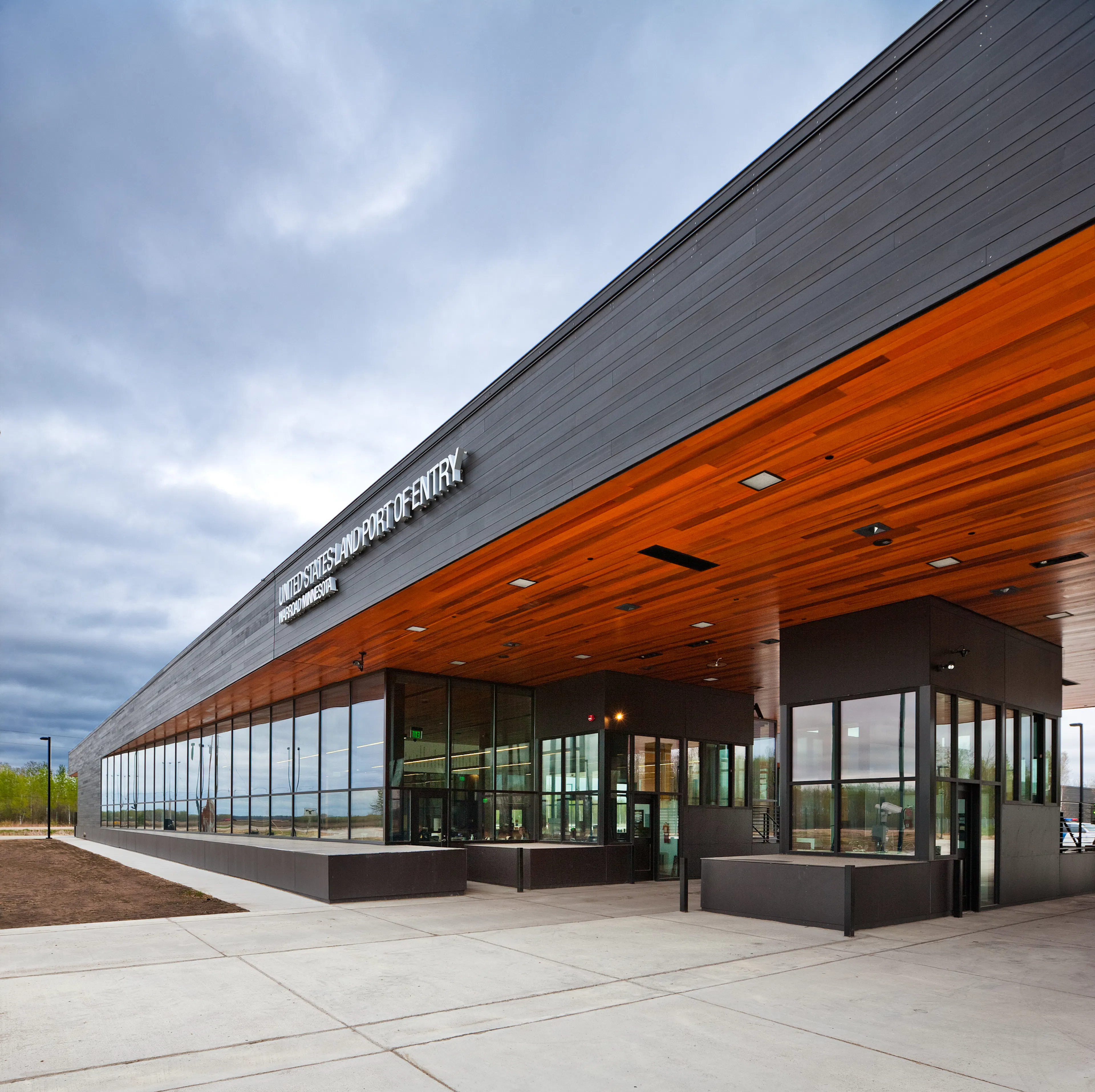 US Land Port of Entry, Warroad MN