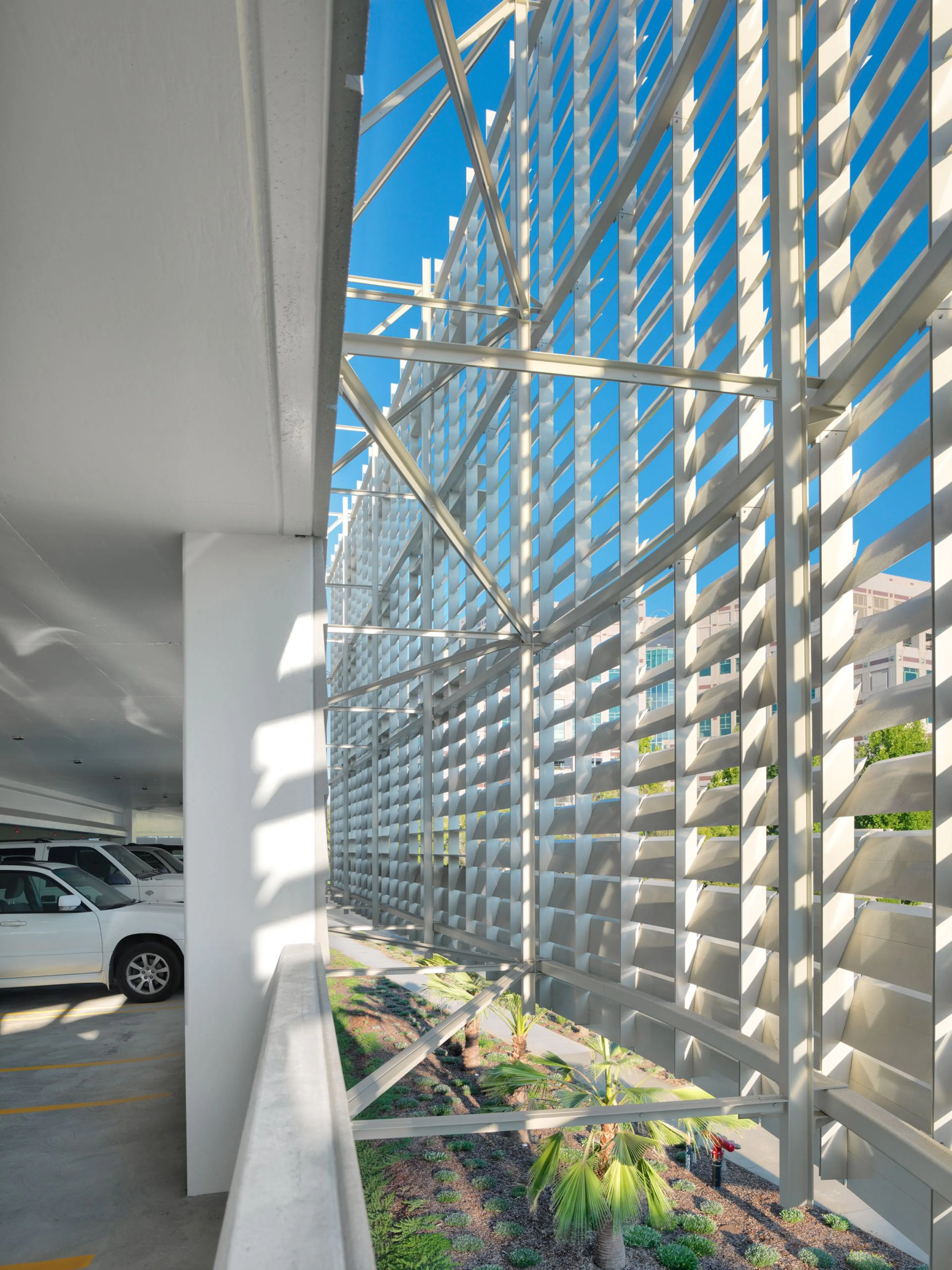 Parking Structure III, UC Davis Health — 4