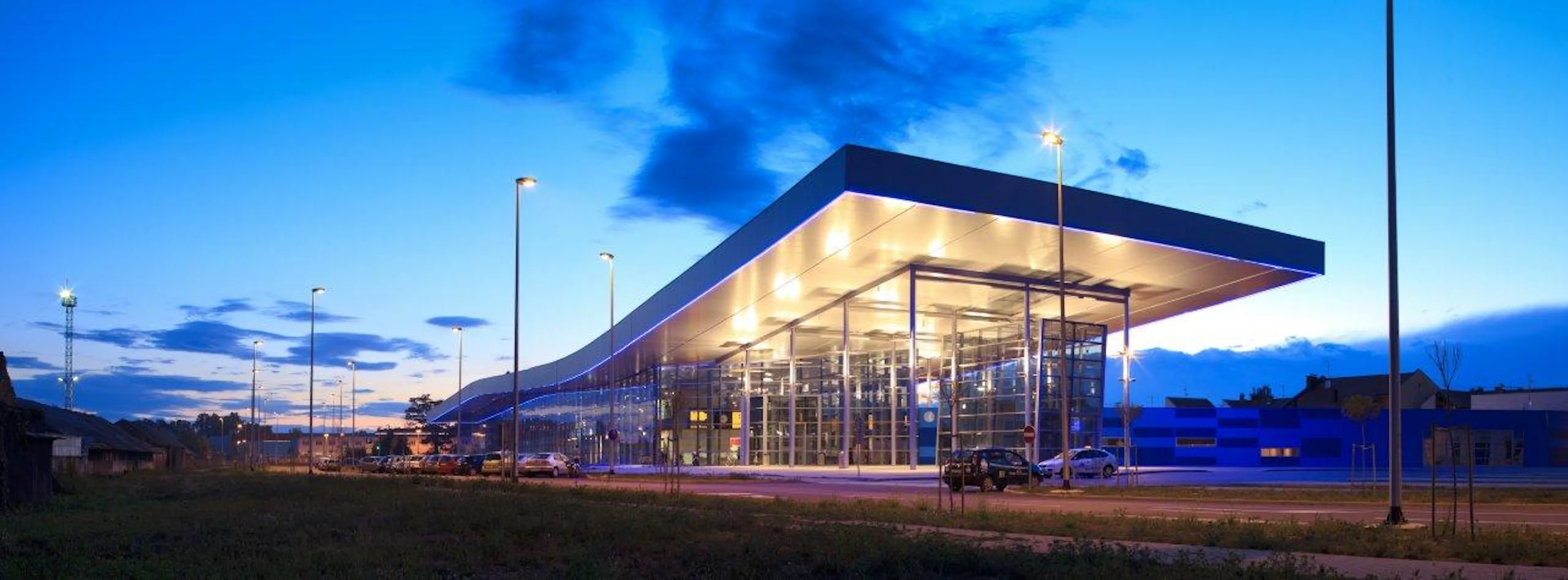 Bus station Osijek — 22