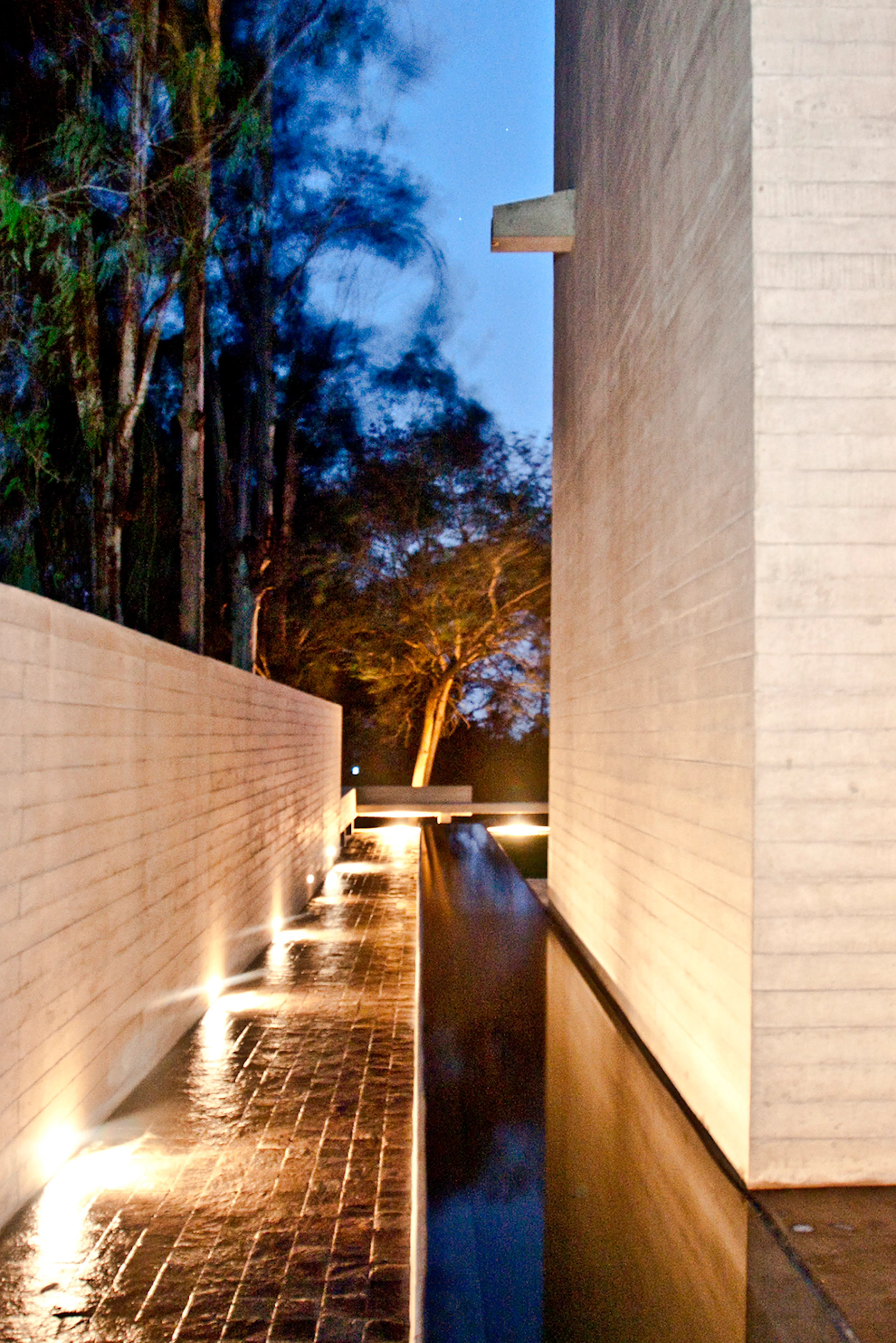 DE LA PIEDRA CHAPEL — 8