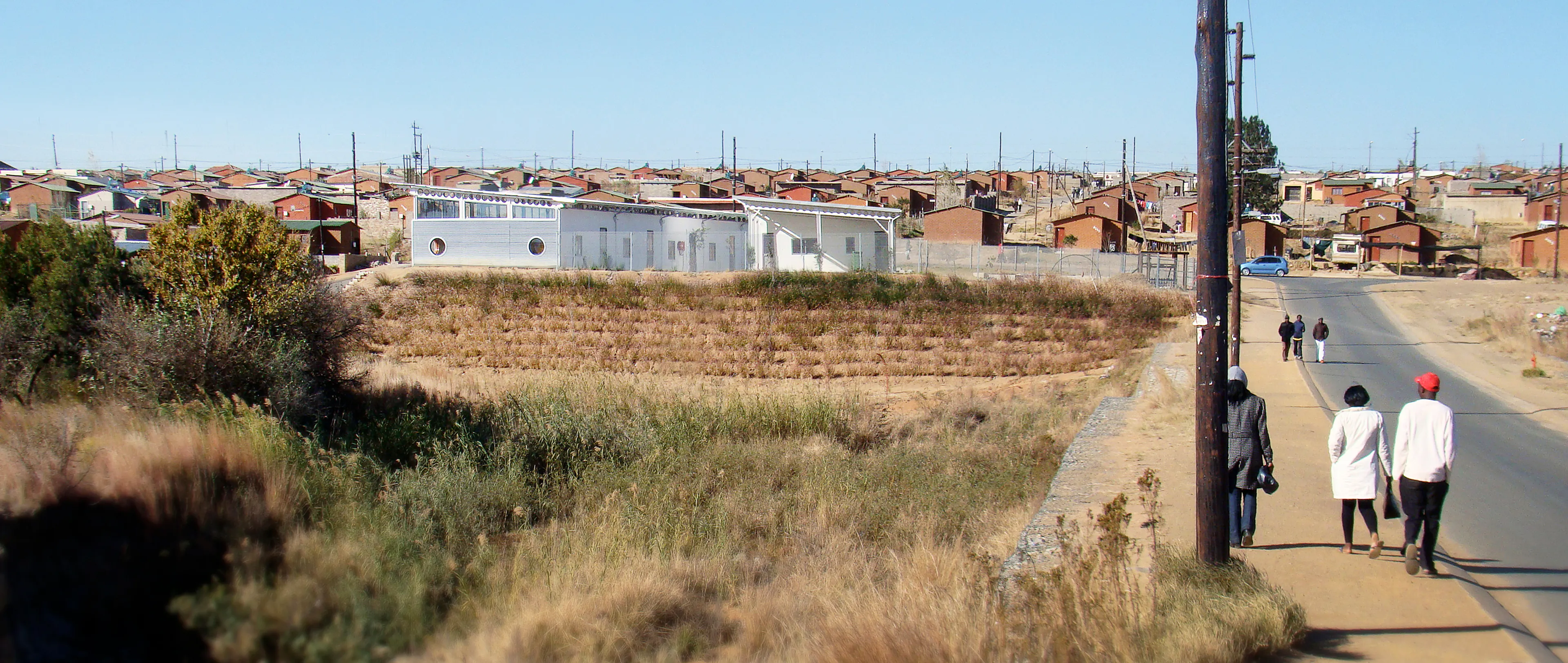 Armadillo Crèche — 4