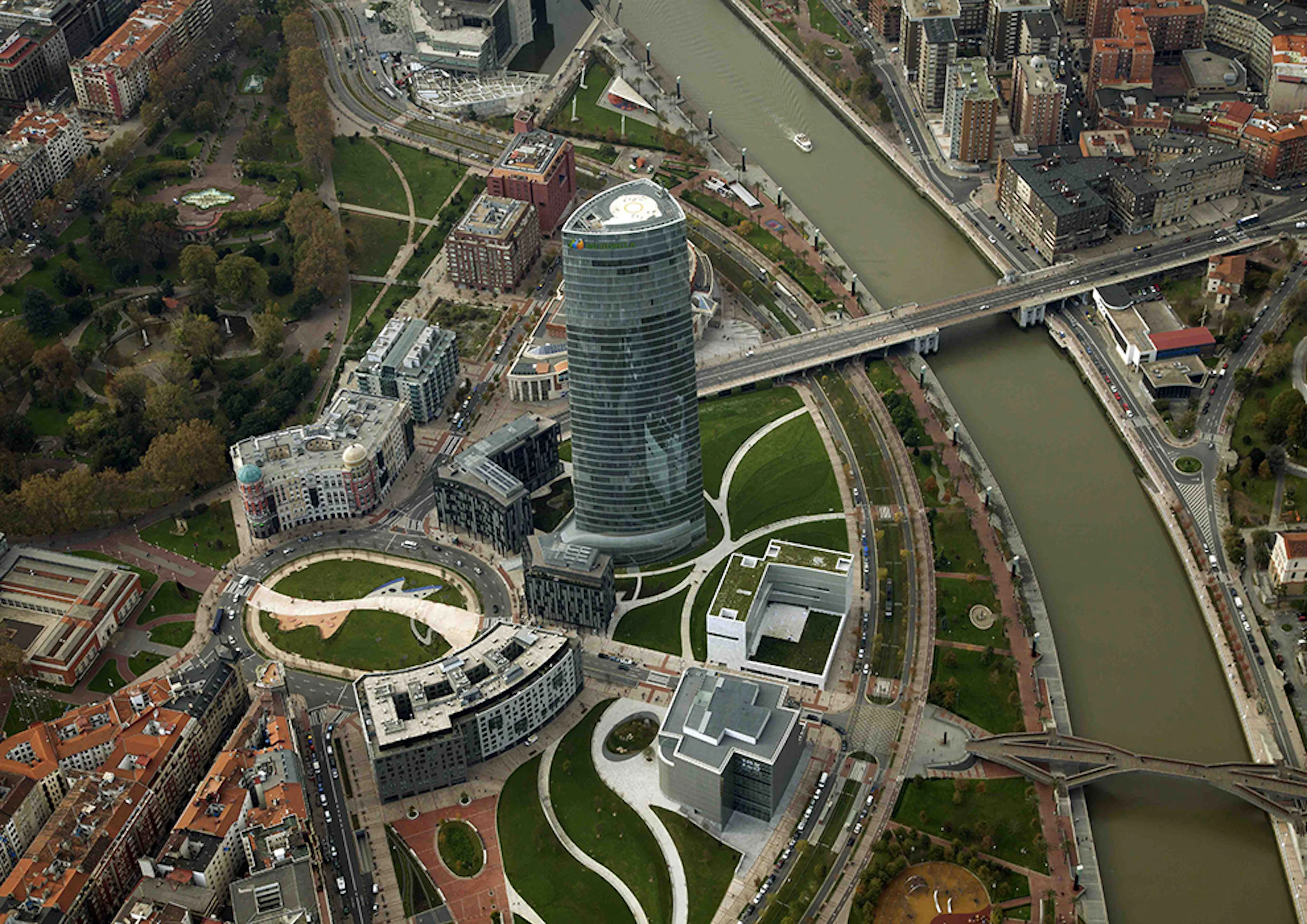 BILBAO WATERFRONT ABANDOIBARRA MASTER PLAN