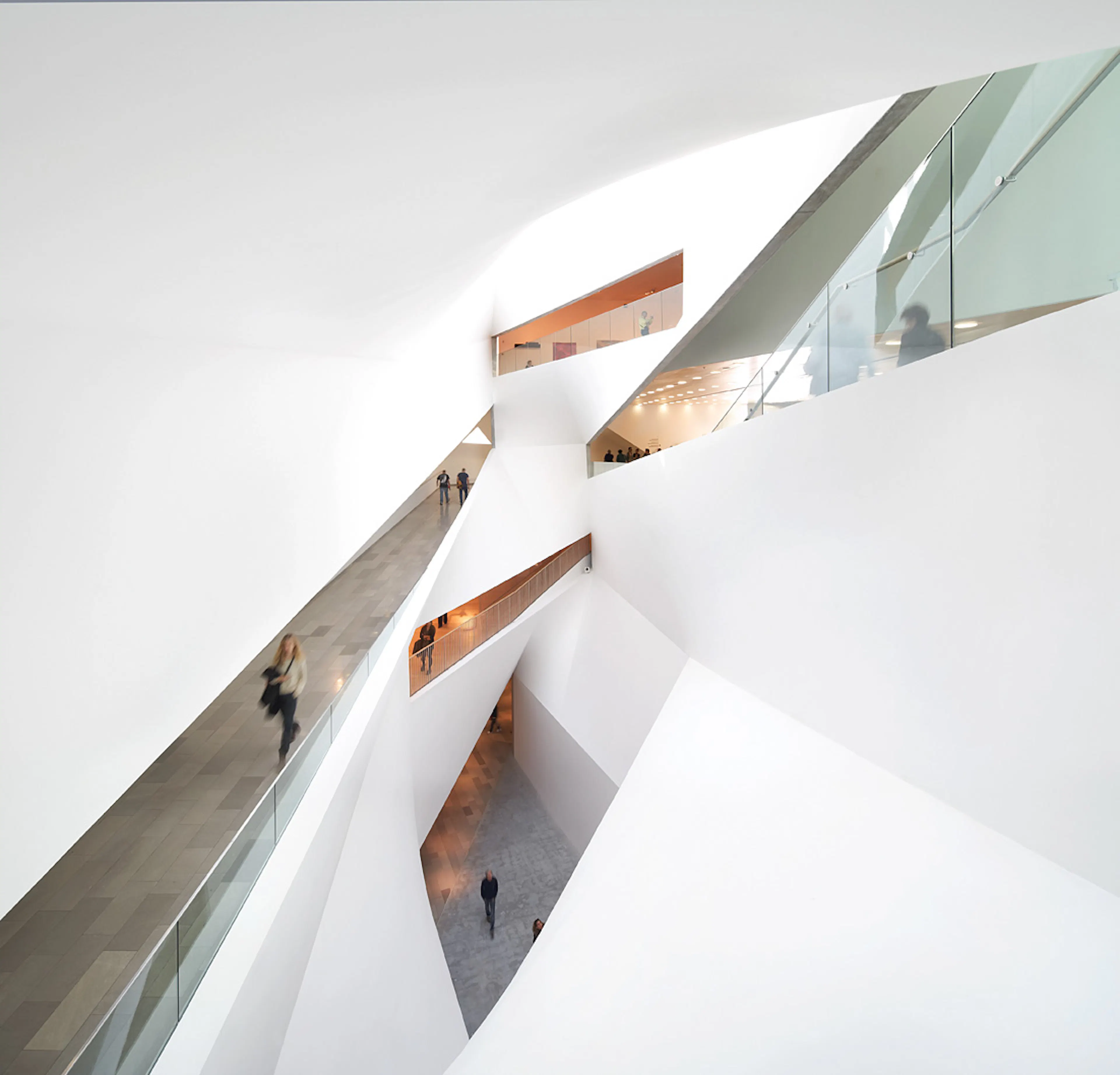 Herta and Paul Amir Building, Tel Aviv Museum of Art — 14
