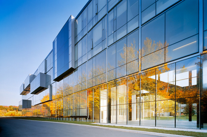ANNEMARIE EDWARD SCIENCE BUILDING AT JOHN ABBOTT COLLEGE by Saucier