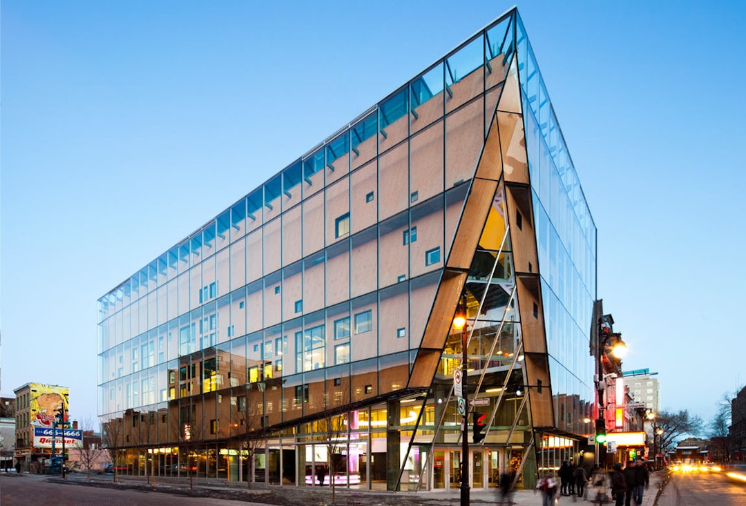 Deep Envelopes: 10 Projects Rethinking the Recessed Window - Architizer ...