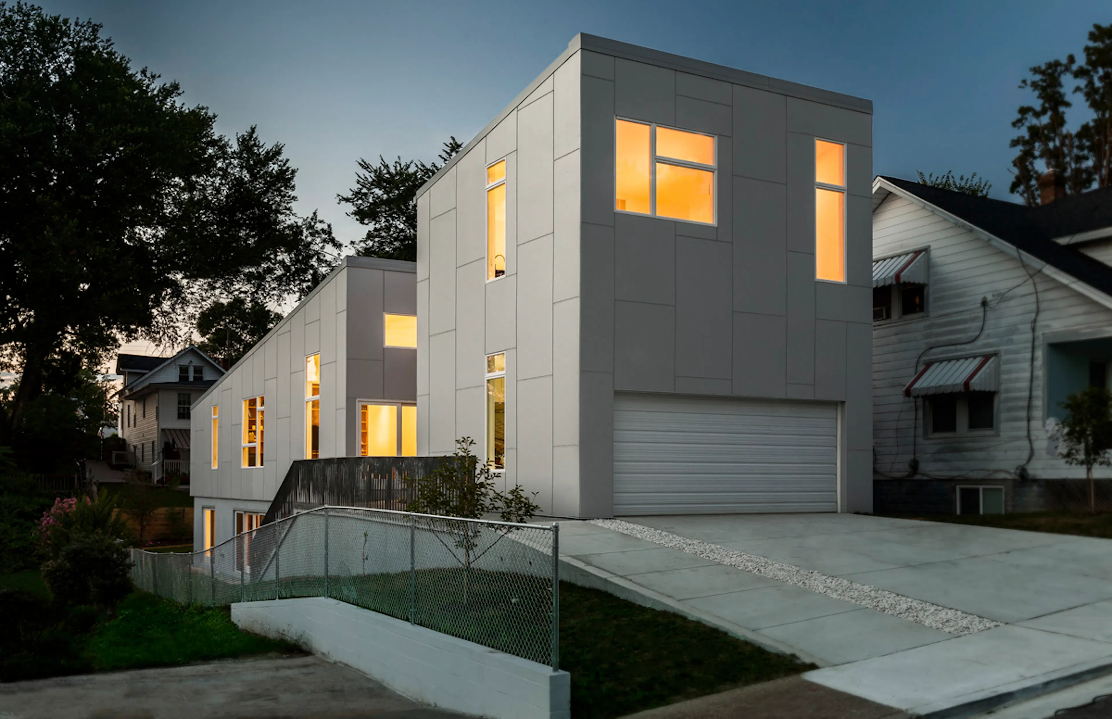 Crisscross Signal Spire