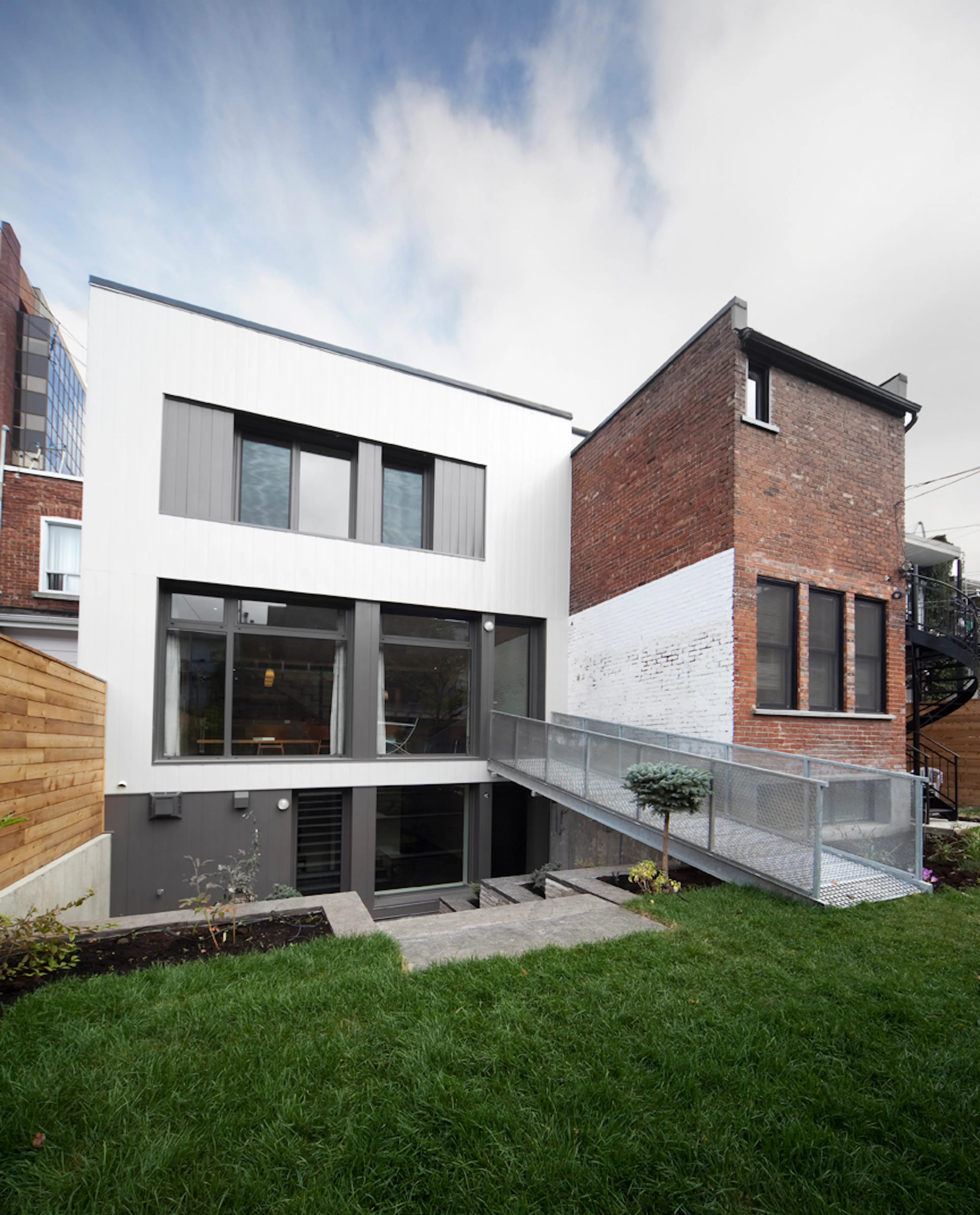 The Slate Residence — 39