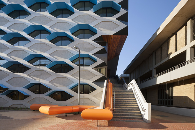 La Trobe Institute for Molecular Science by Lyons Architizer
