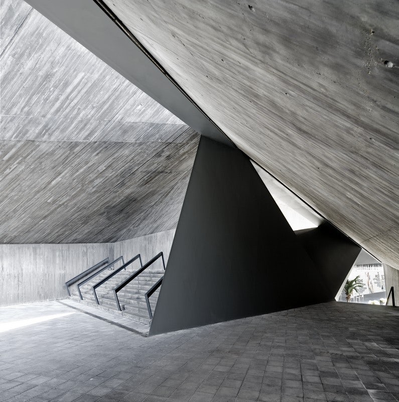Gran Casino Costa Brava - © b720 Fermín Vázquez Arquitectos