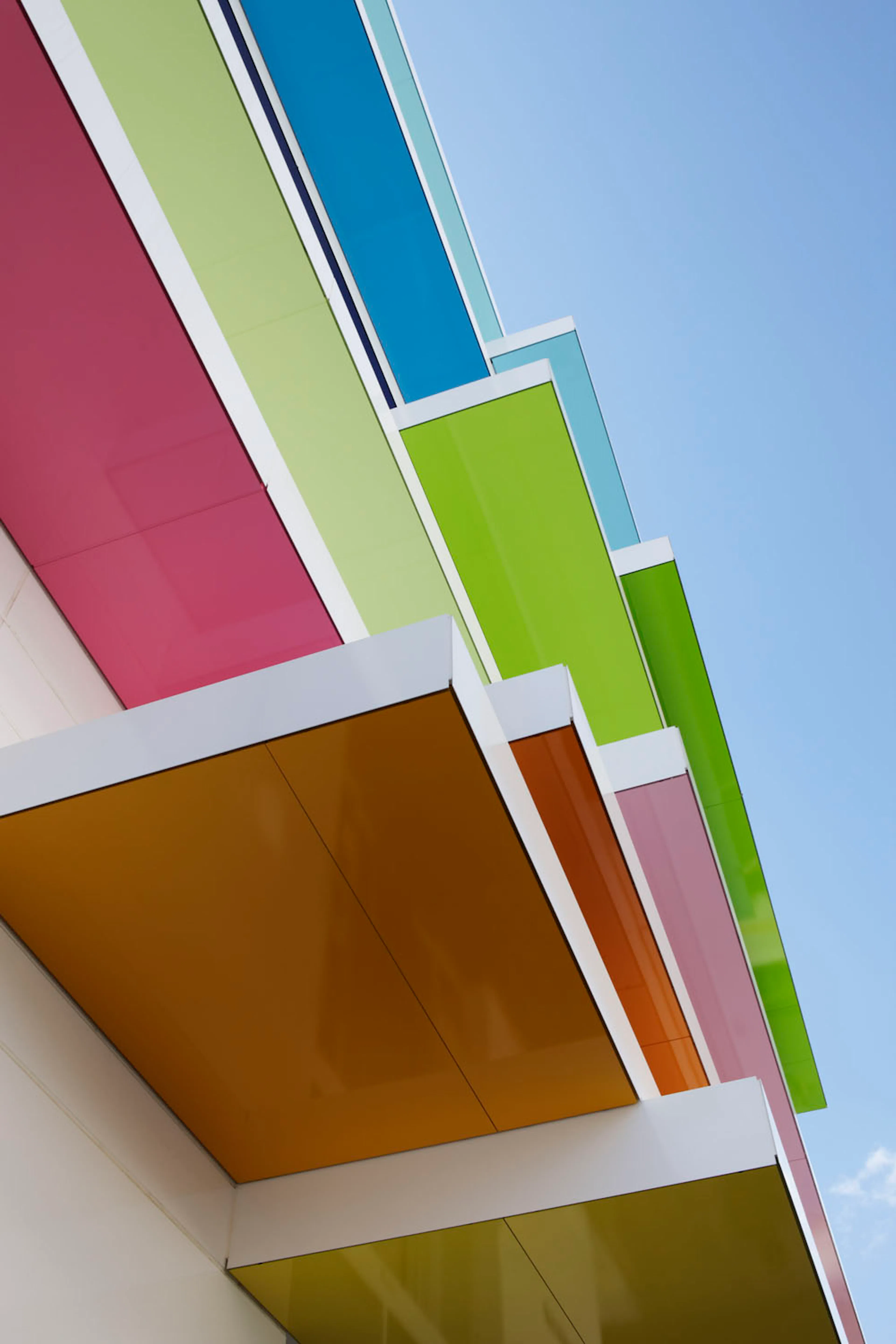Sugamo Shinkin Bank / Shimura Branch — 5