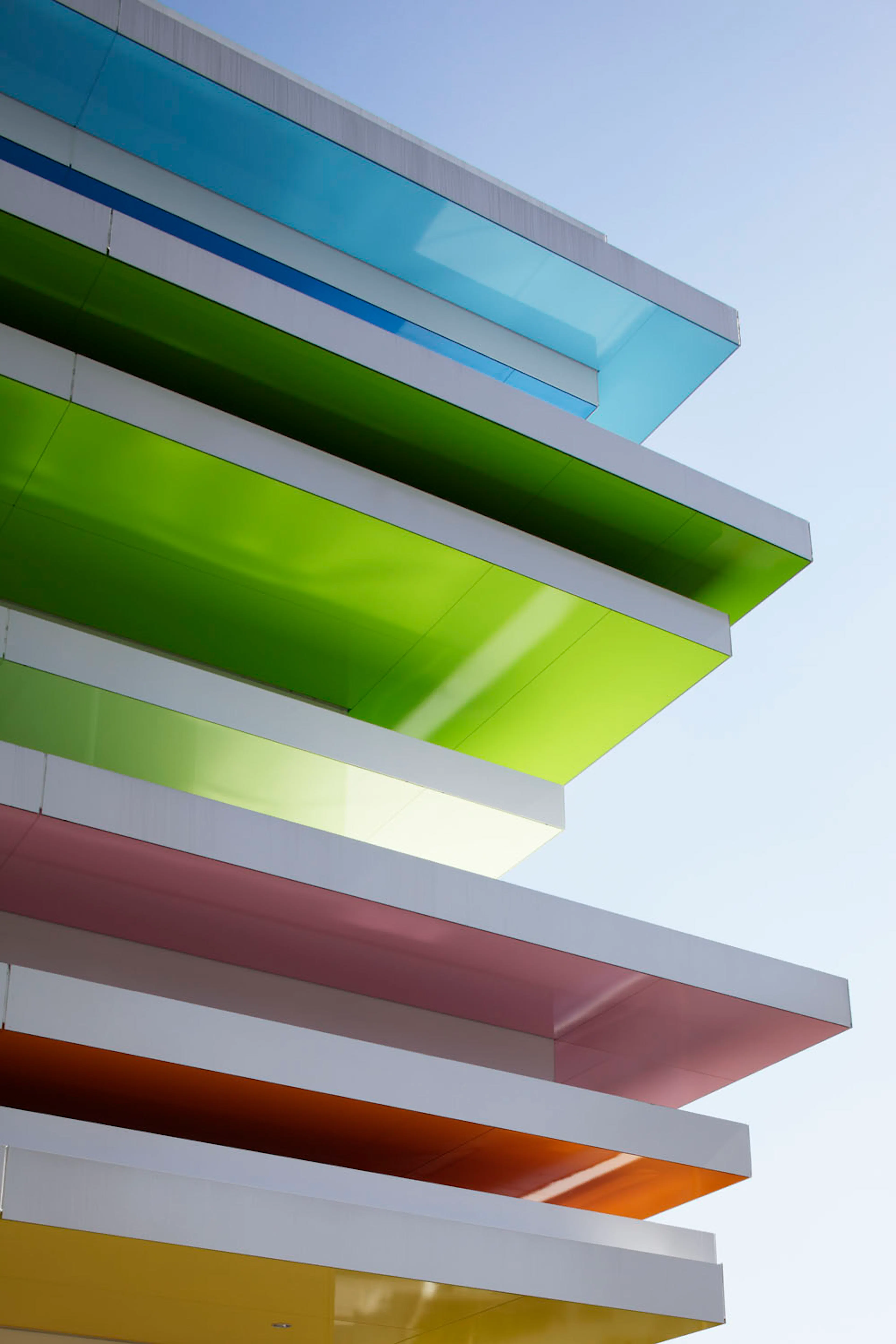 Sugamo Shinkin Bank / Shimura Branch — 4