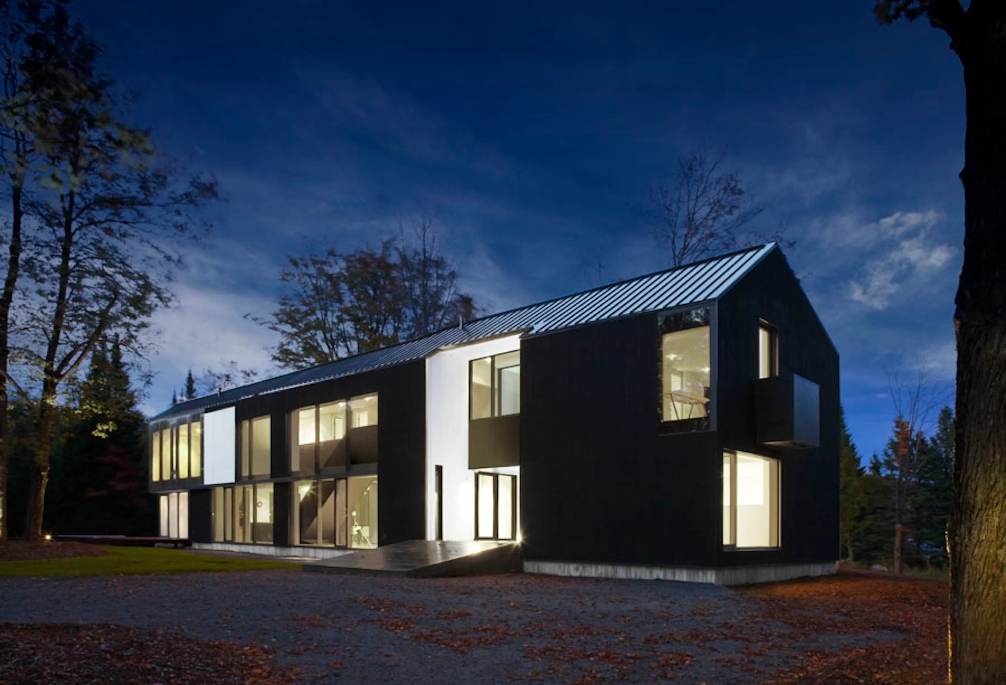 Terrebonne Residence — 23