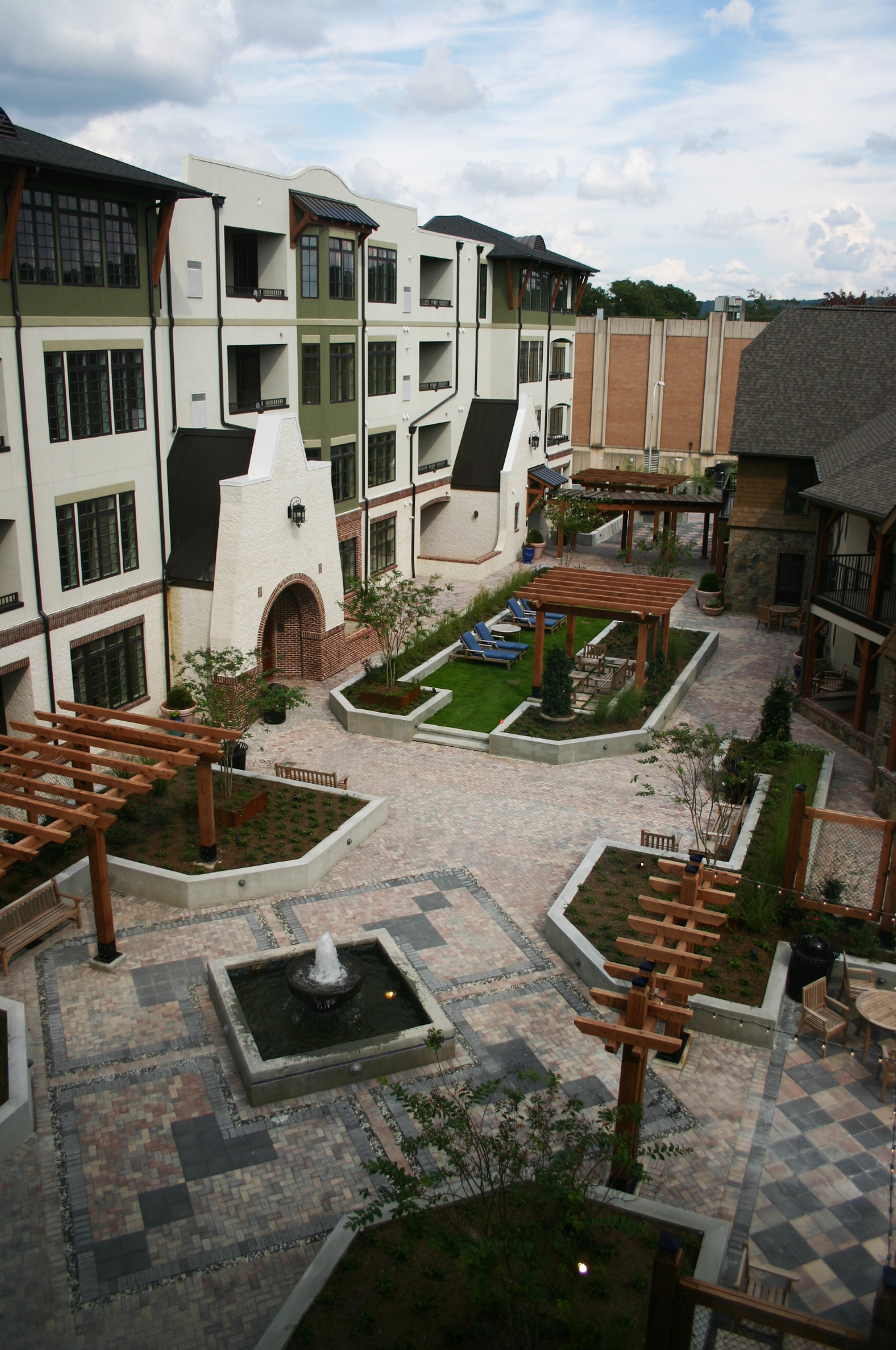 Hallman Hill by LIVE design group Architizer