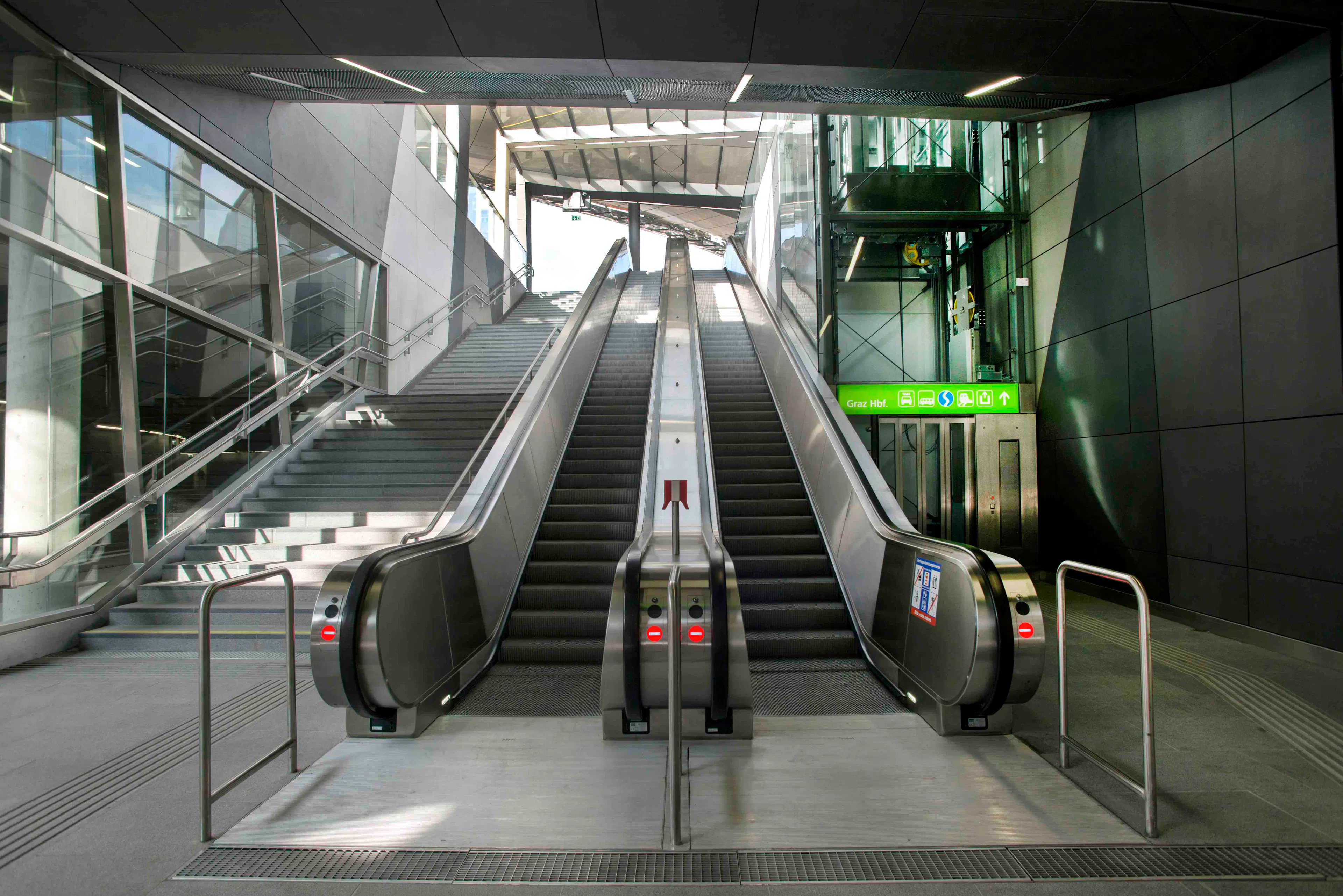 Graz Main Station Local Transport Hub — 12