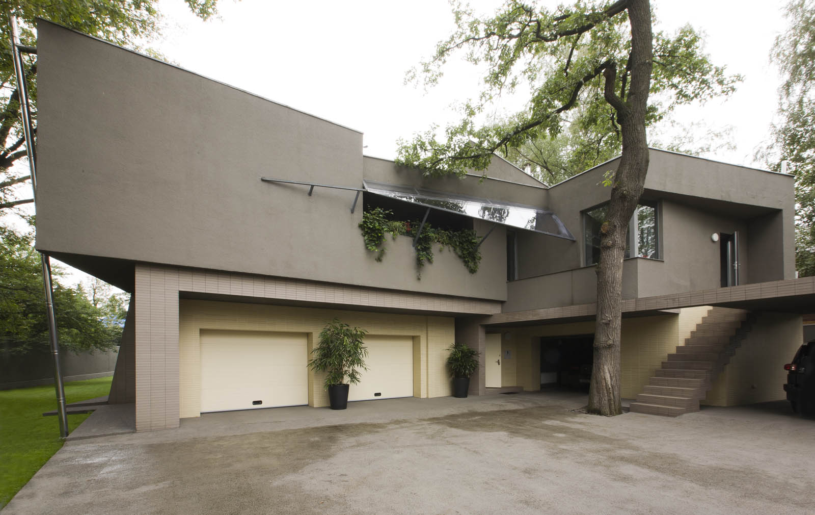 © za bor architects