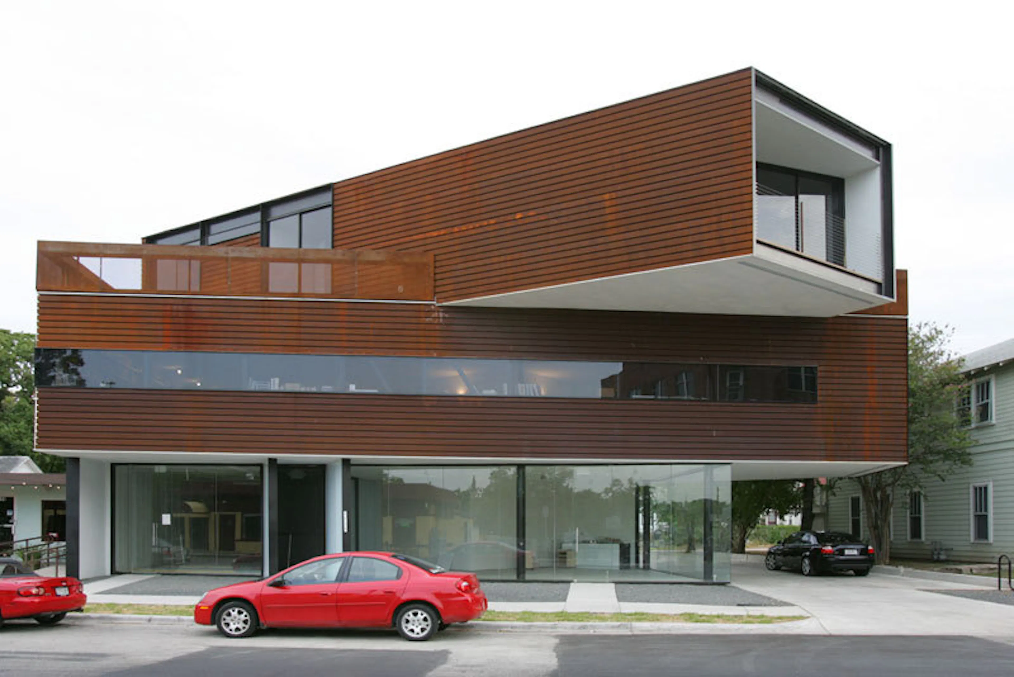 Edgeland House — 25