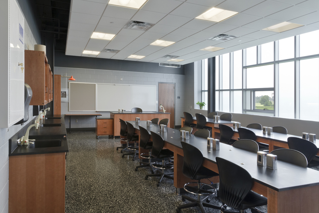 мо ковскийинститут юриспруденции. рту мирэа, москва, усачёва улица. зал ротонда мгу. мгу физфак центральная физическая аудитория. читальные залы библиотеки мгу.