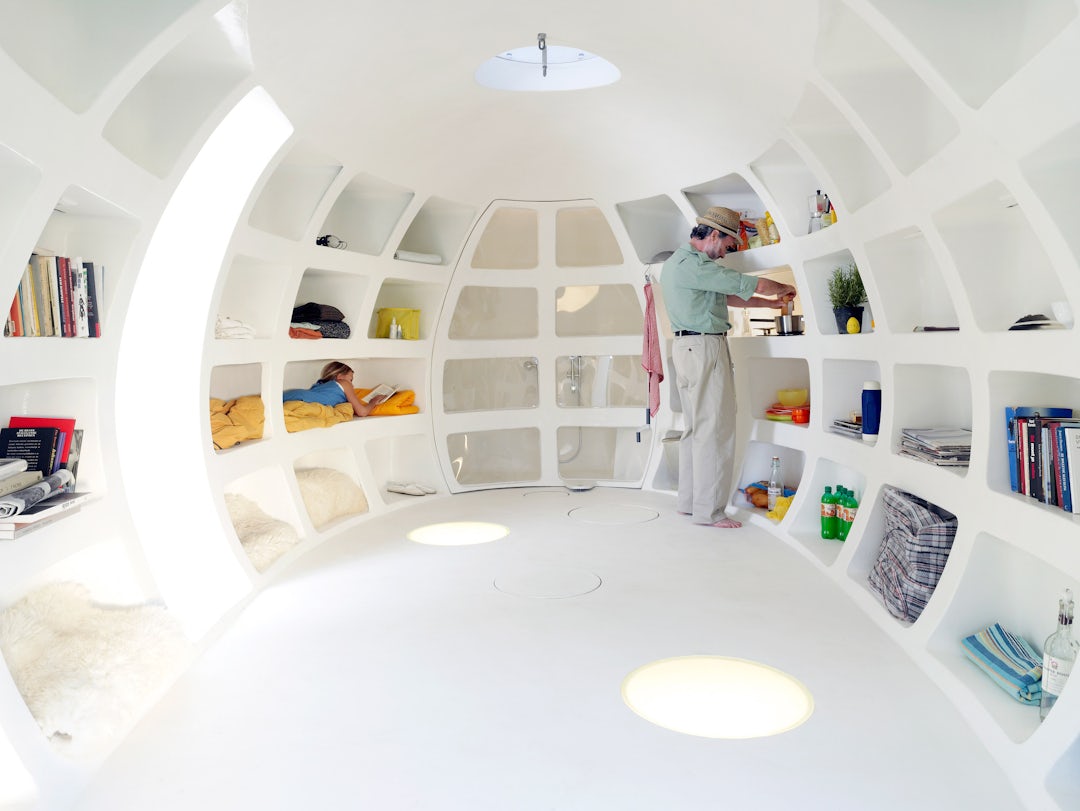 Made to Move: Architecture That Pops, Floats, Rolls and Defies ...