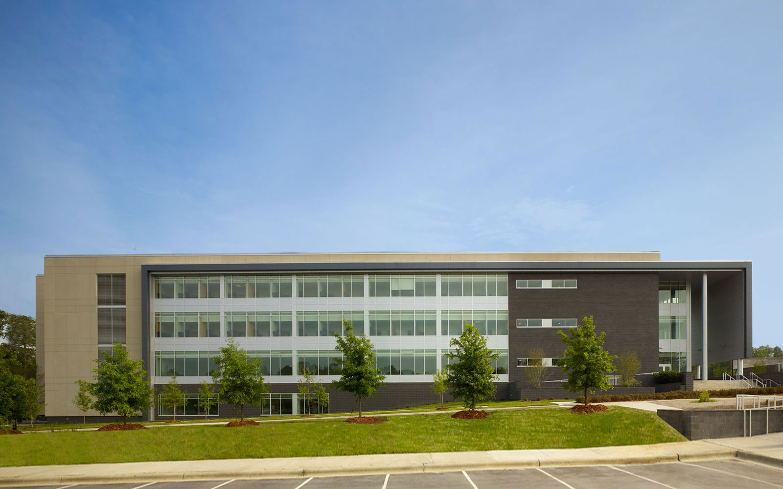 Wake Tech Northern Campus Building D By Clark Nexsen - Architizer