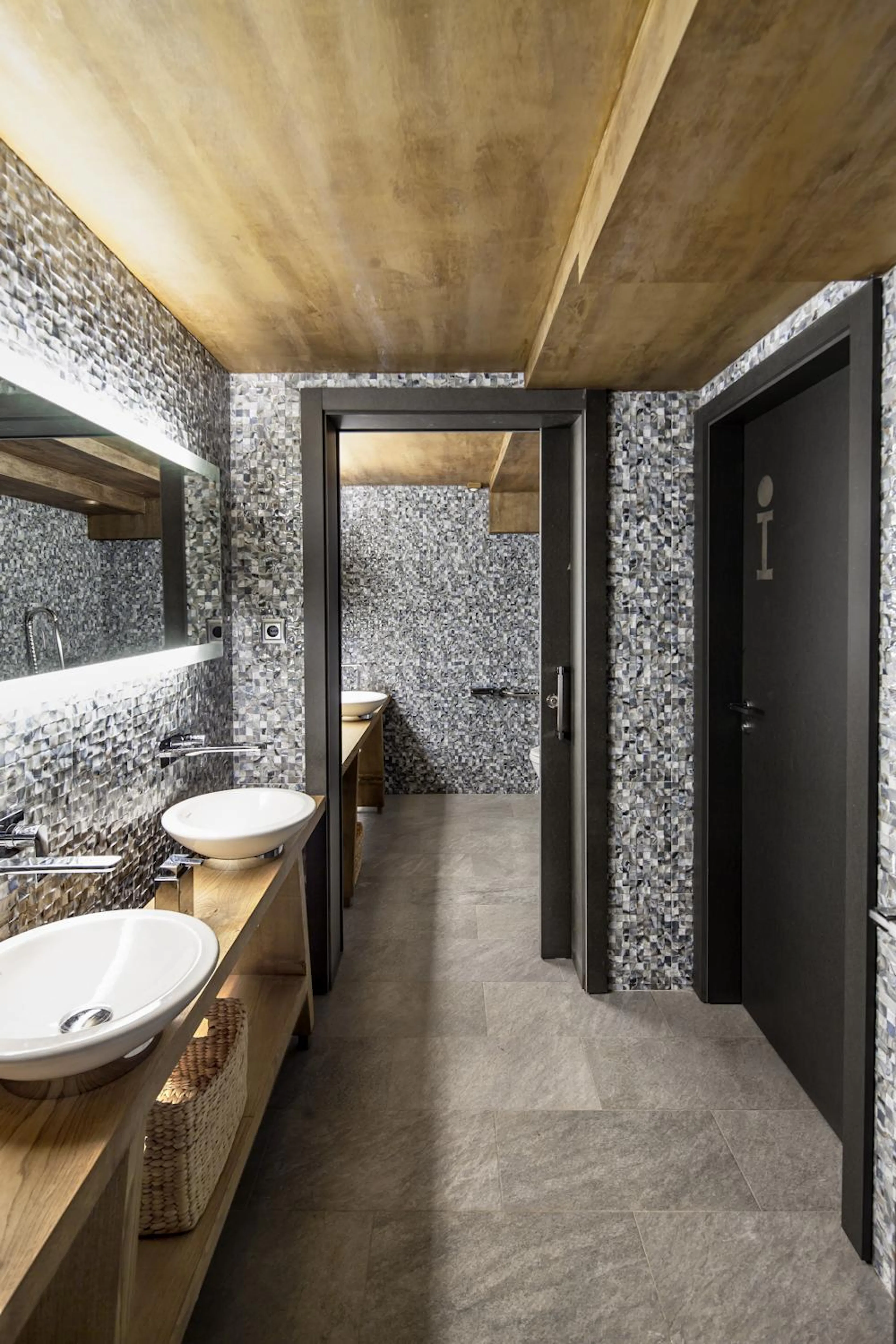 Pakta Restaurant — 9