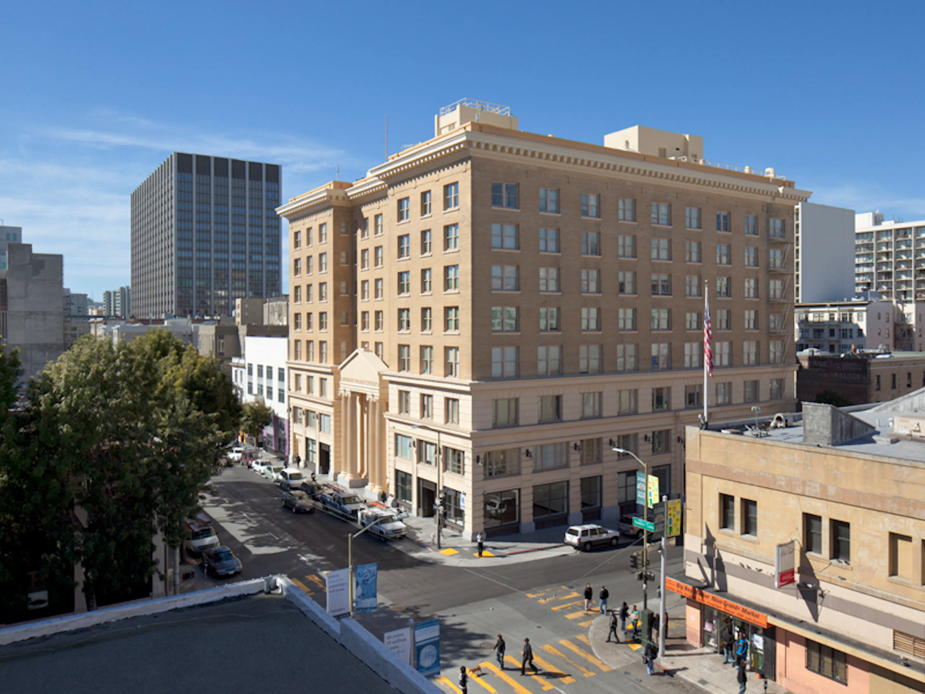 Kelly Cullen Community