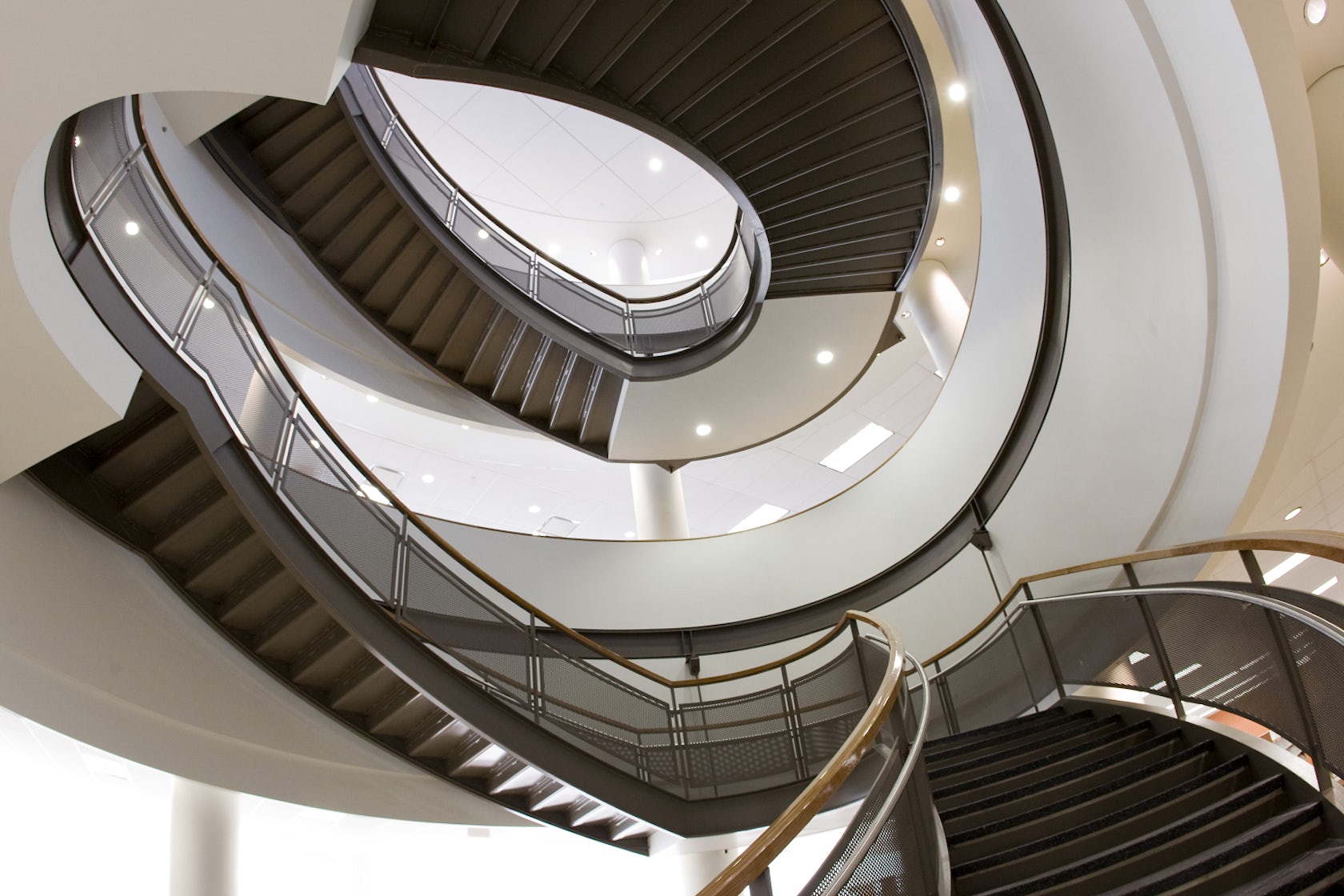 Temple University, Medical Education + Research Building by Ballinger