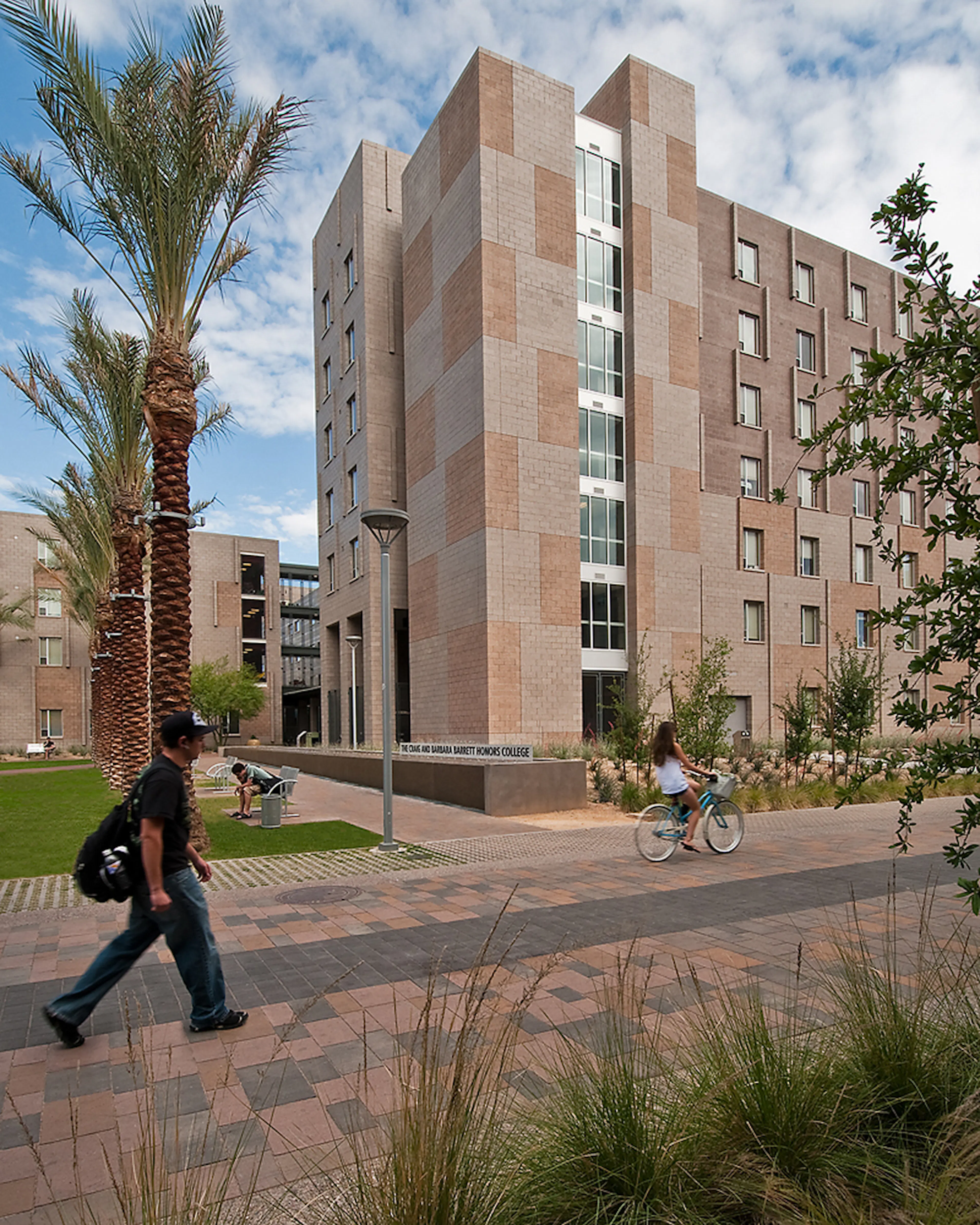 ikon.5 architects — 16